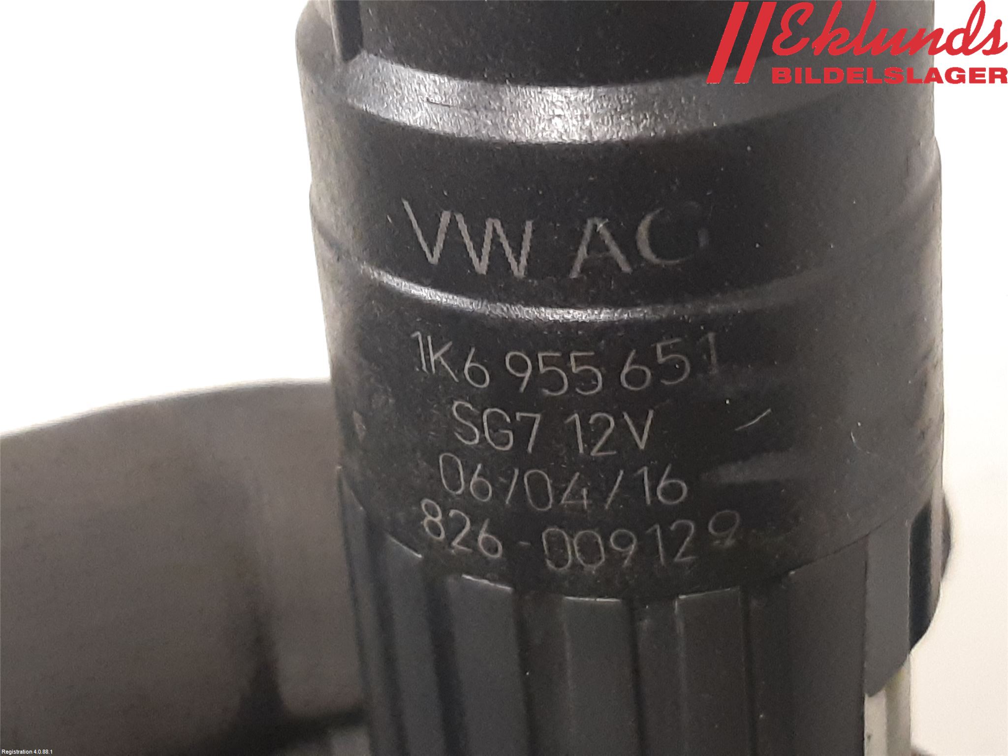 Volkswagen VW CADDY 16-20 Spolarpump Vindruta