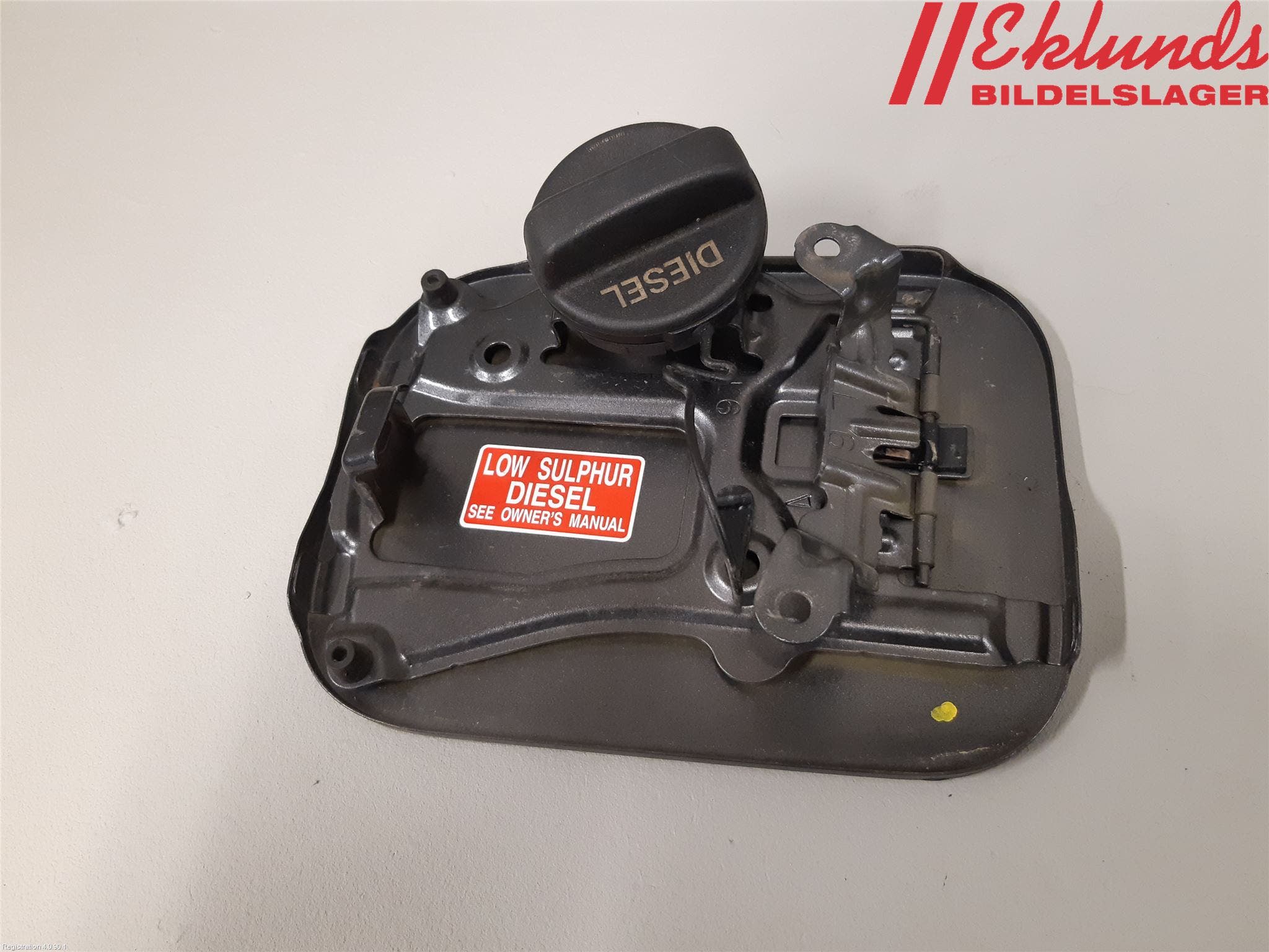 Toyota AVENSIS 09-15 Tanklucka