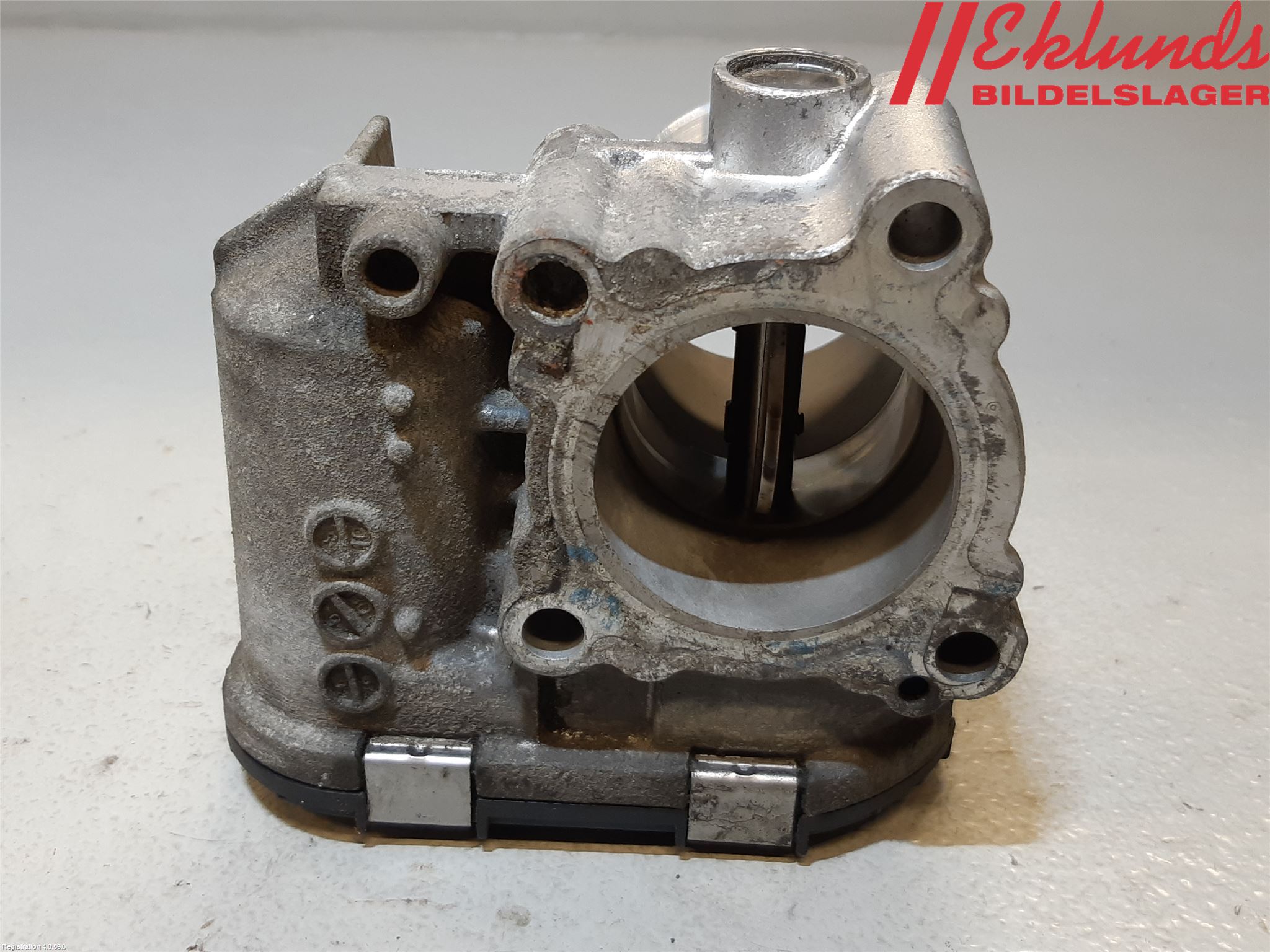 Opel VIVARO 01-14 Injspjällhus