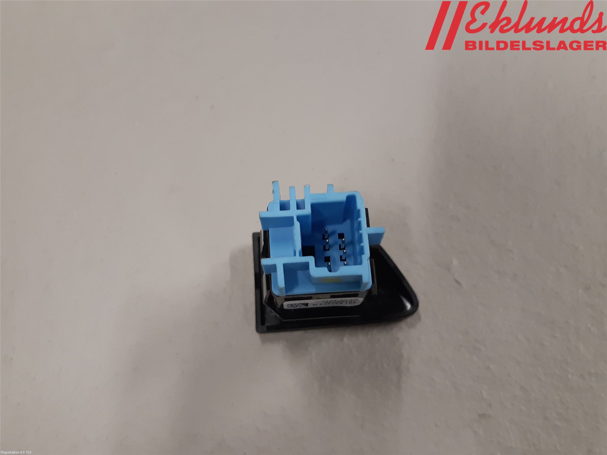 Renault KADJAR 15- Strömställare Övrigt