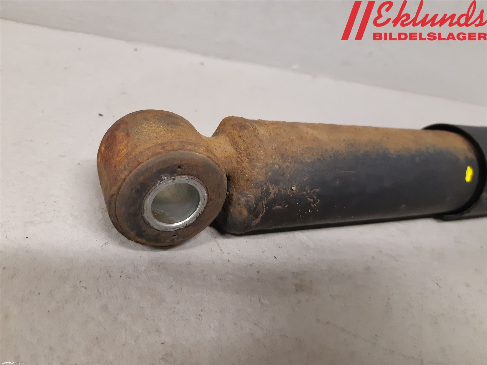 Iveco DAILY 07-13 Stötdämpare Bak