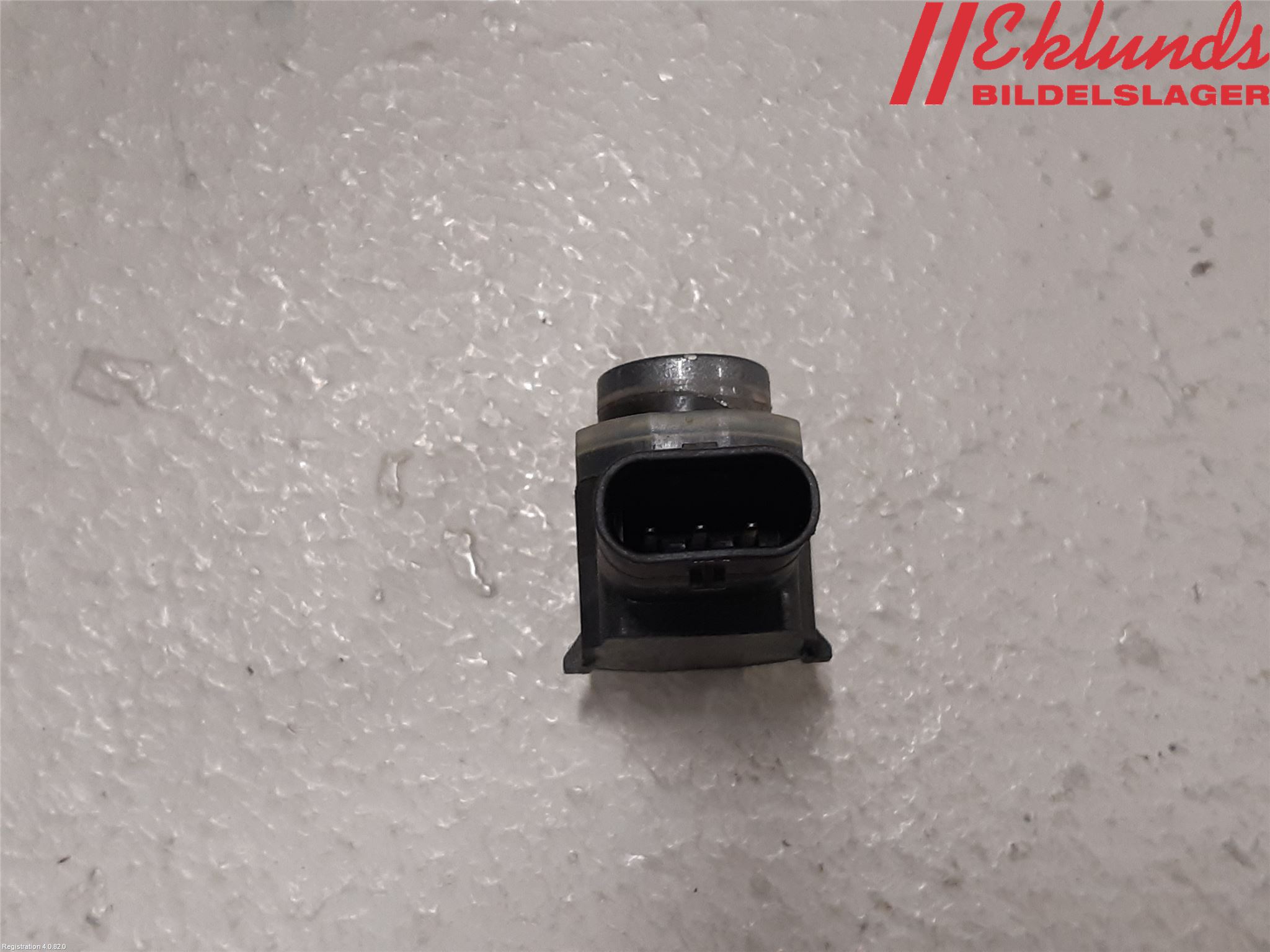 Jaguar XE (X760) 15-24 Parkeringshjälp Frontsensor