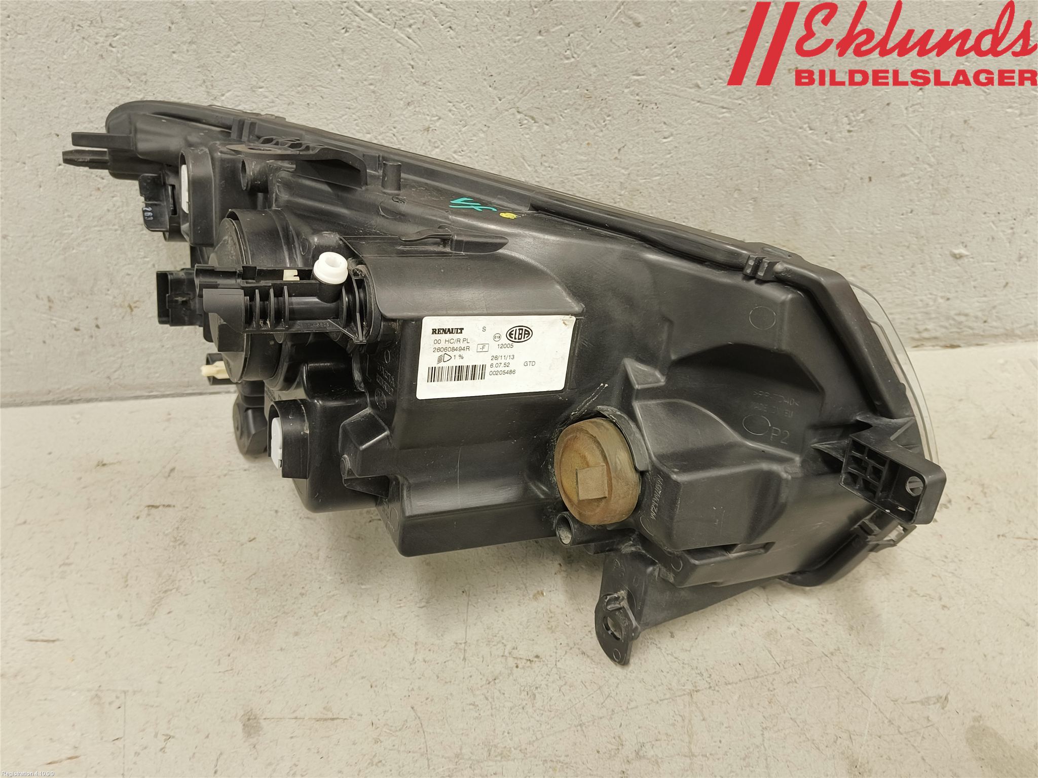 Dacia SANDERO/STEPWAY 13-20 Strålkastare Vänster