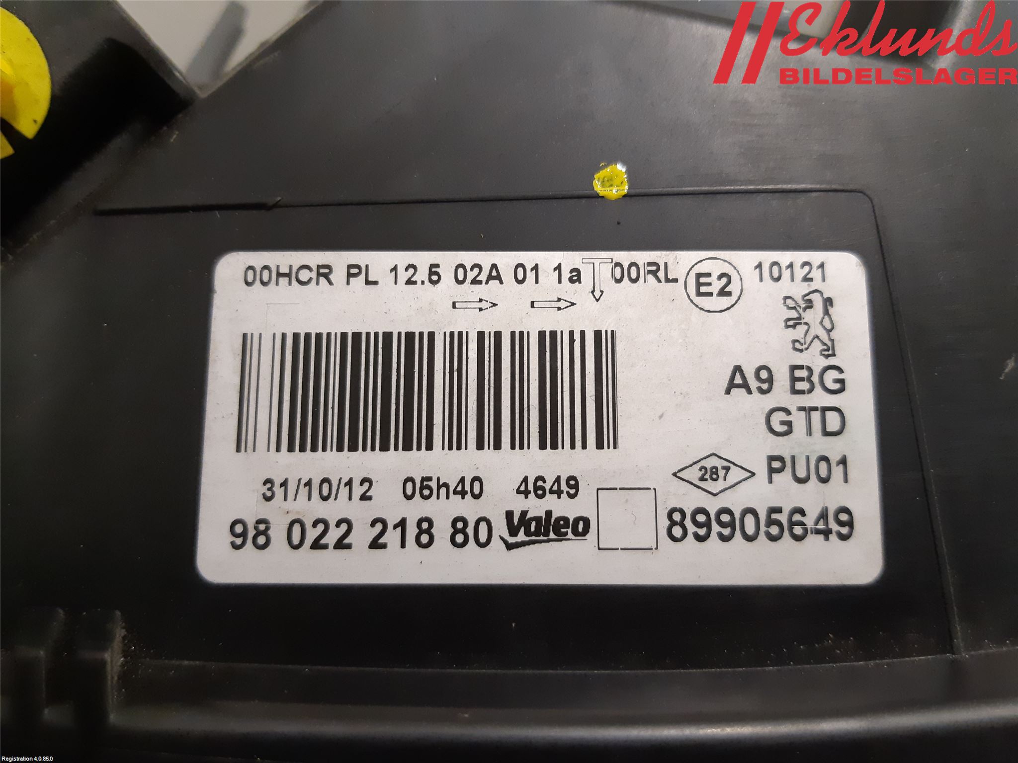 Peugeot 208 12-15 Strålkastare Vänster