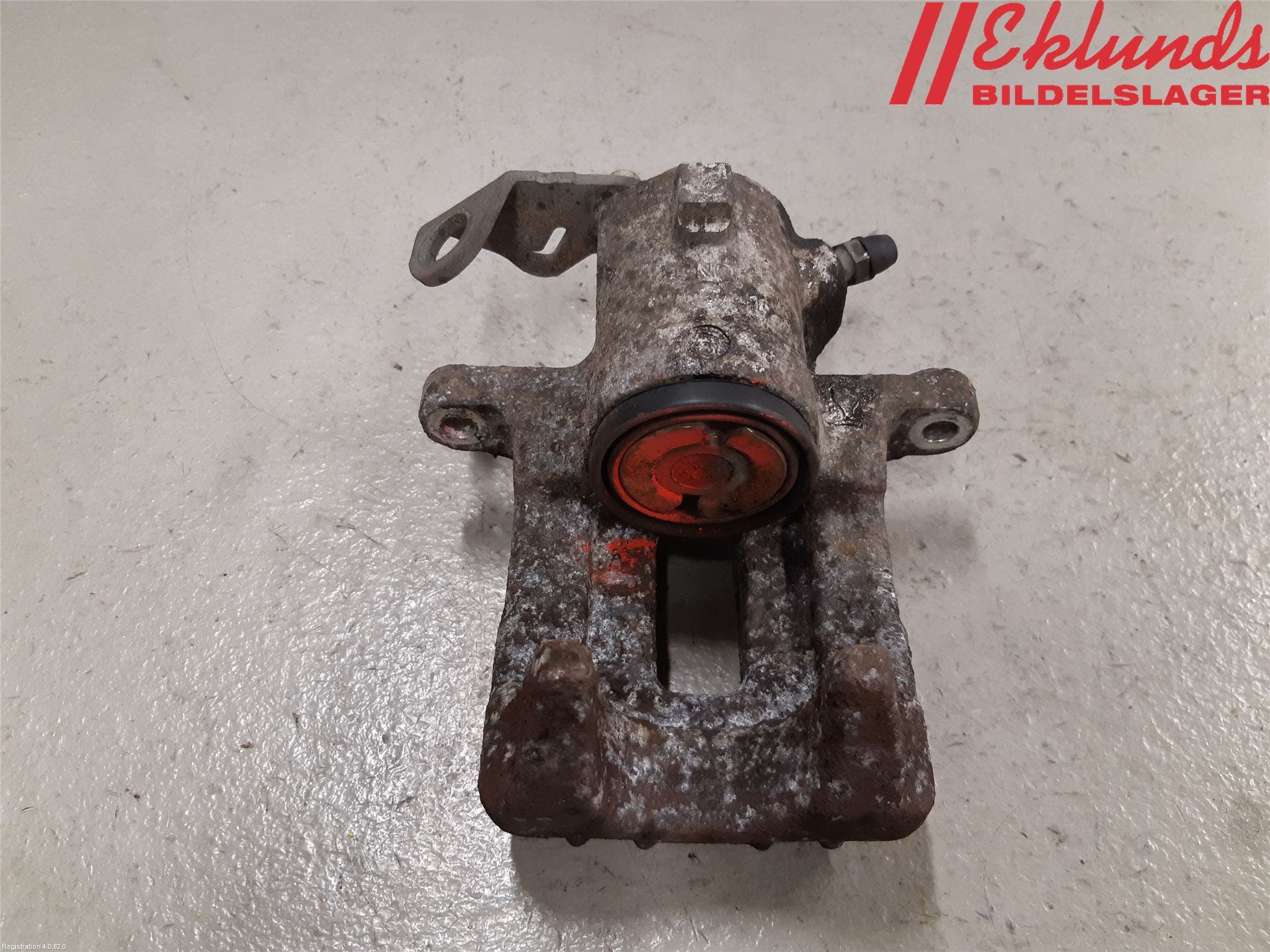 Skoda RAPID Bromsok Bak Vänster