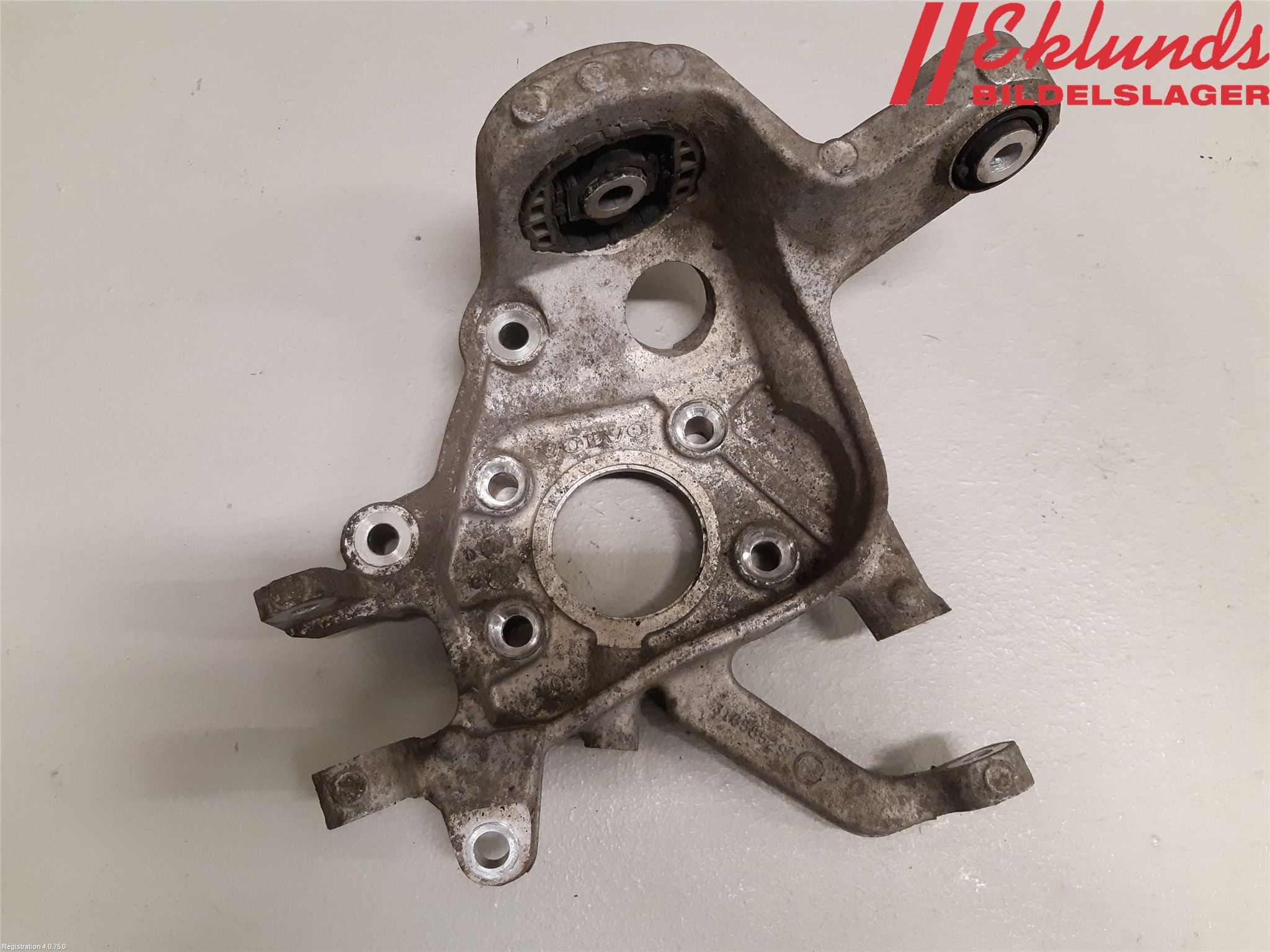 Volvo V90 17->> Hjullagerhus-Spindel Vä B