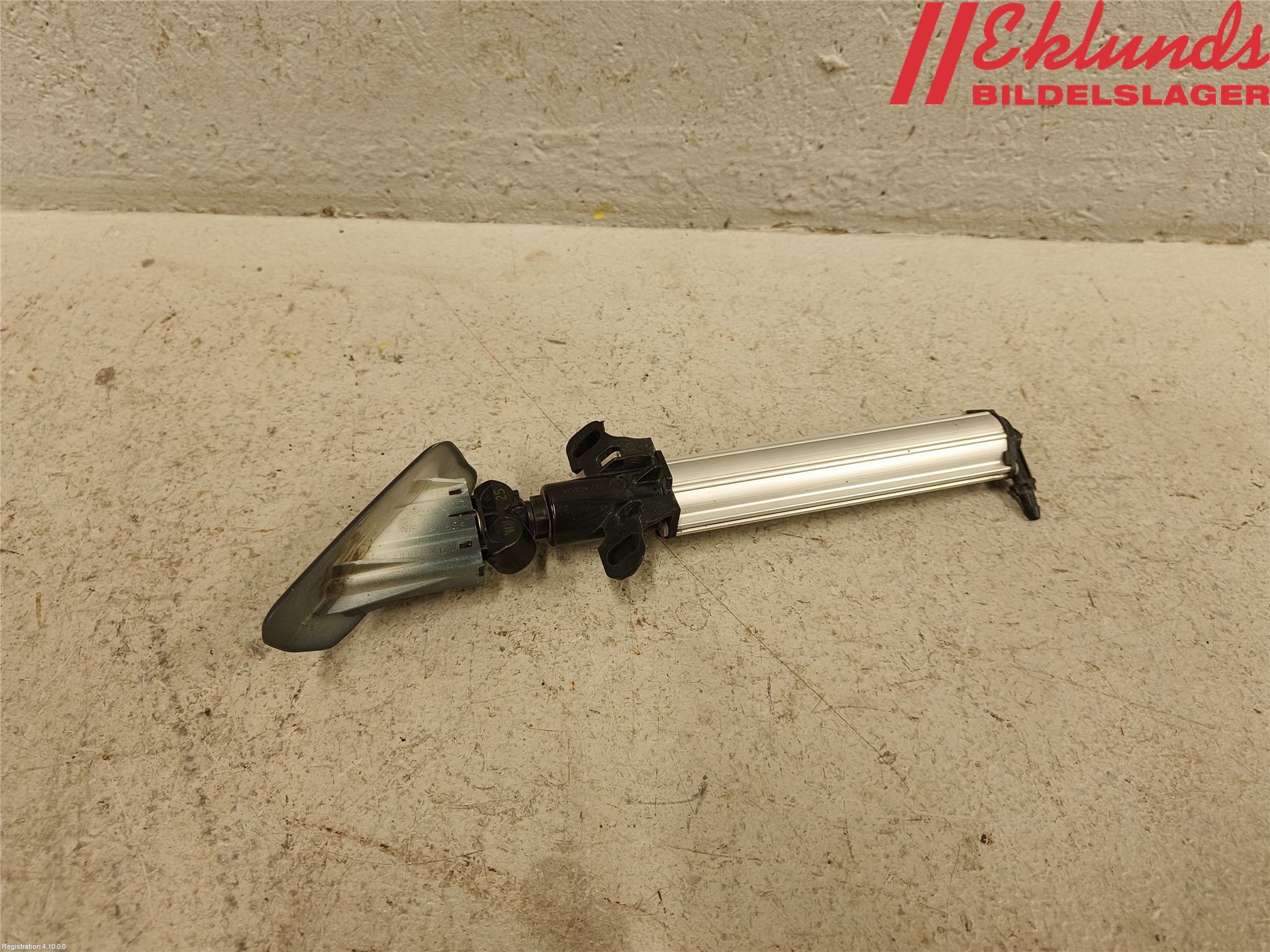 Ford GRAND C-MAX  11-14 Spolarmunstycke Strålkastare