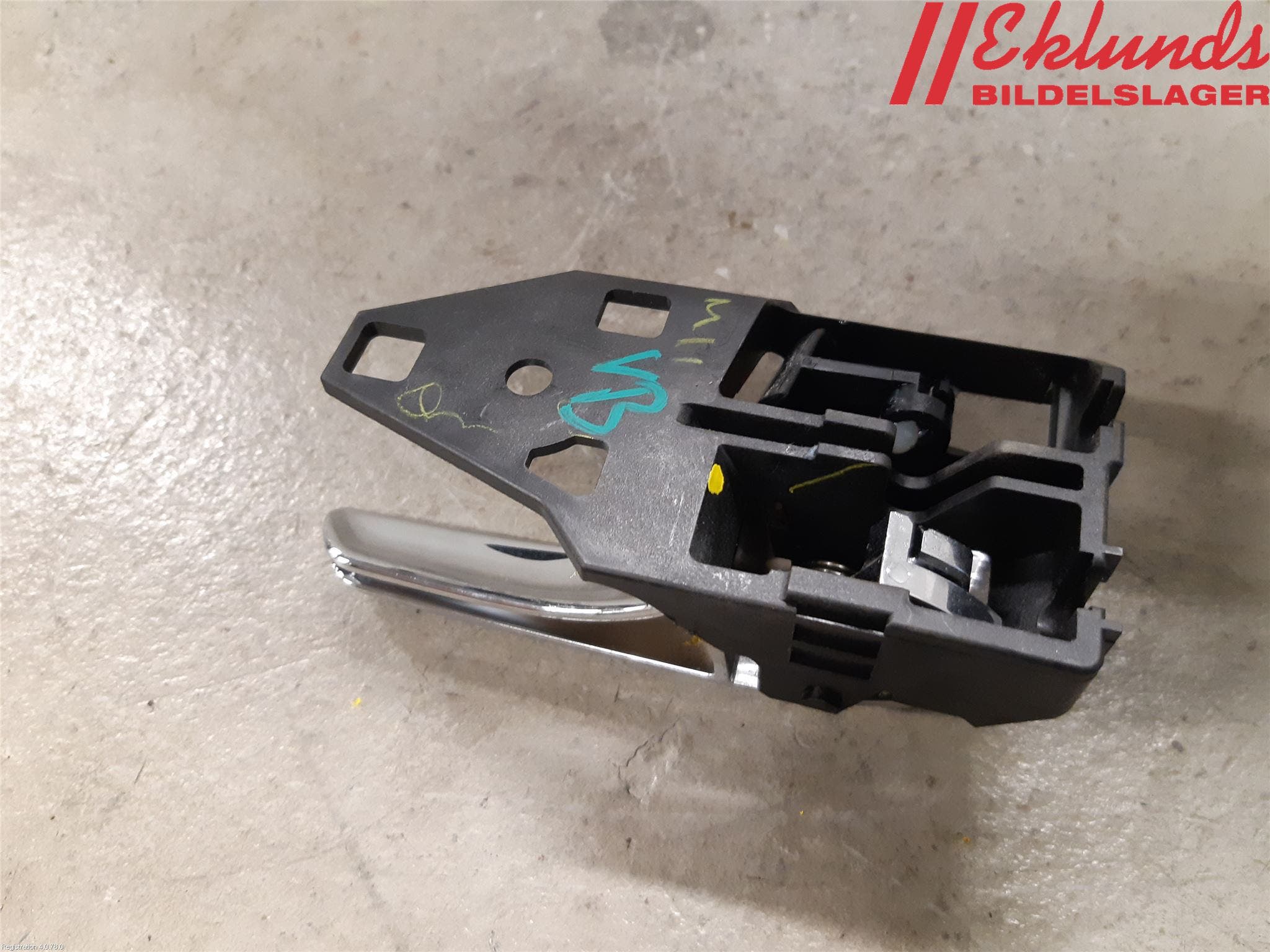 Toyota HILUX 16- Dörrhandtag Inre Vä