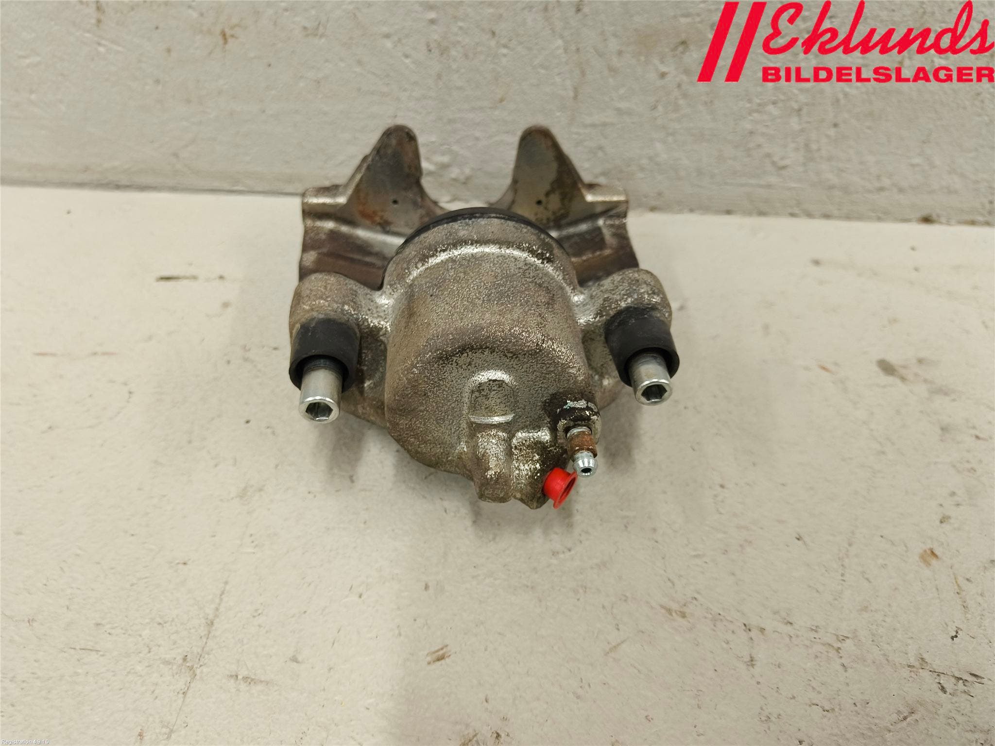 Ford KUGA 08-12 Bromsok Fram Vänster