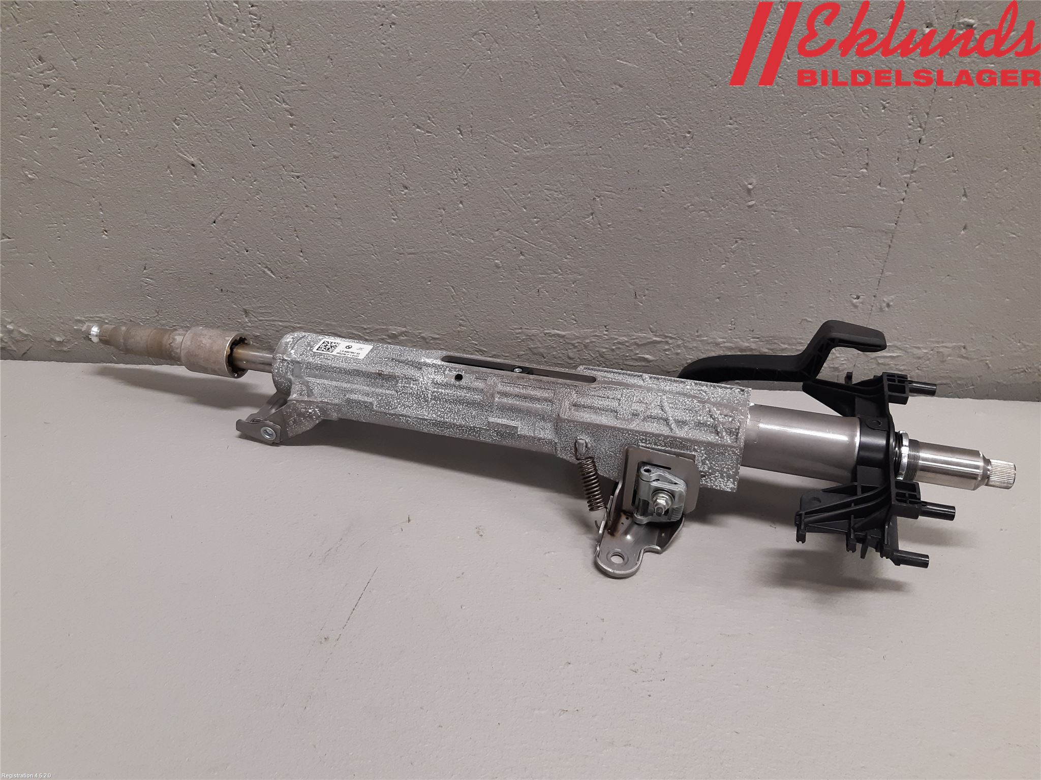 BMW 3 G20/G21/G80/G81 19- Rattaxelagg Justerbart