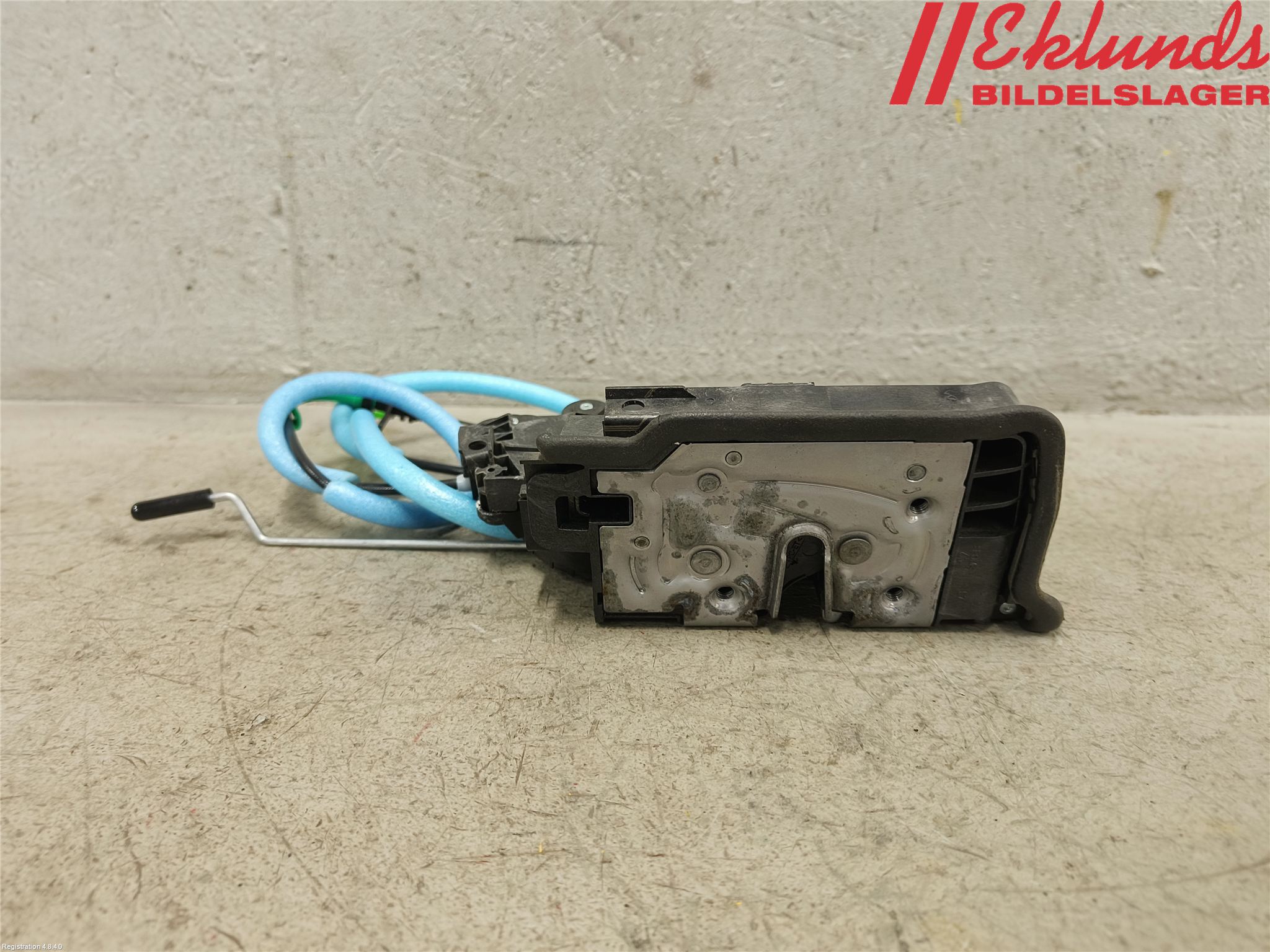 BMW X1 F48 15-22 Låskista-Dörrlås