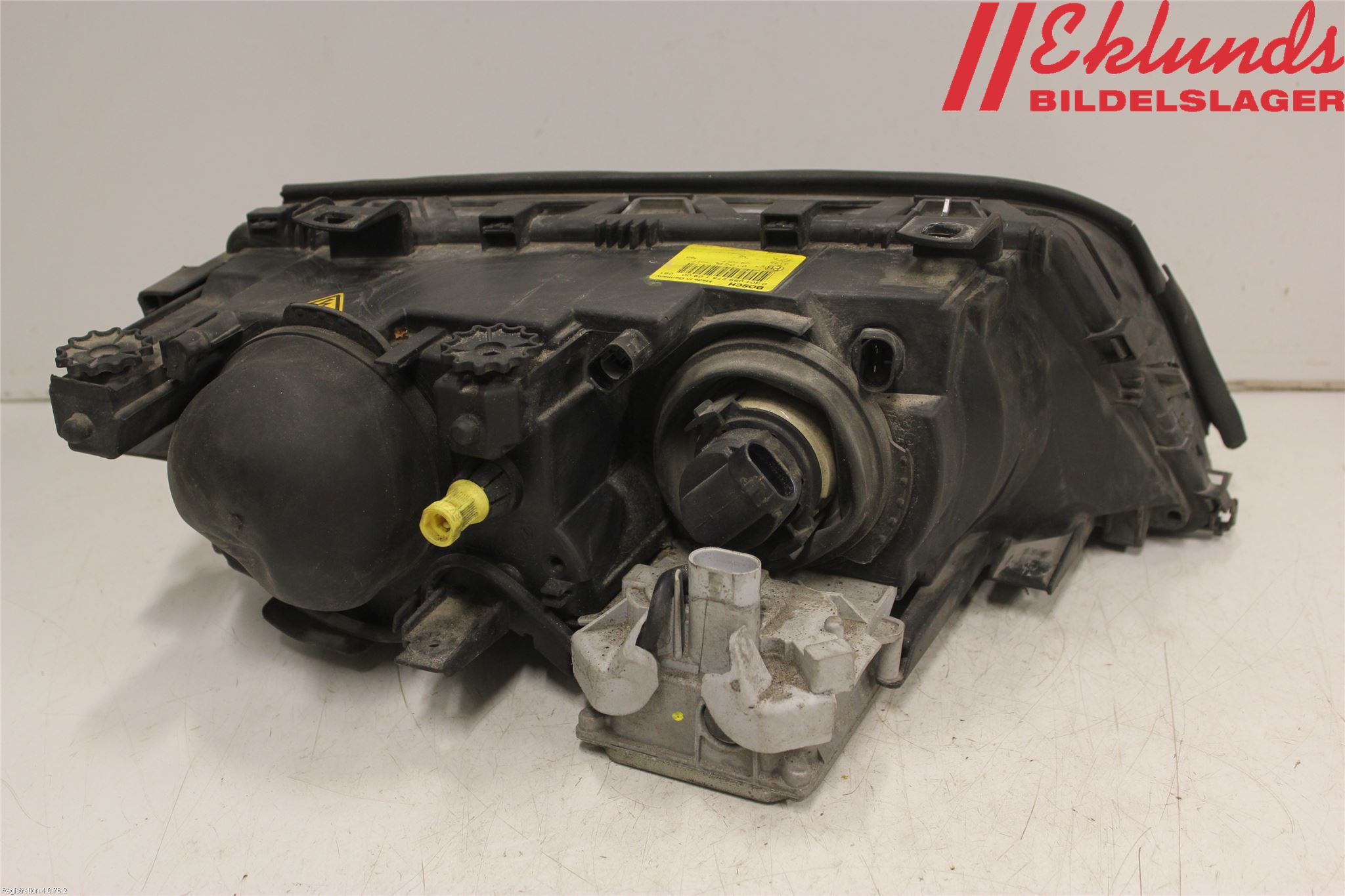 BMW 3 E46      98-05 Strålkastare Vänster