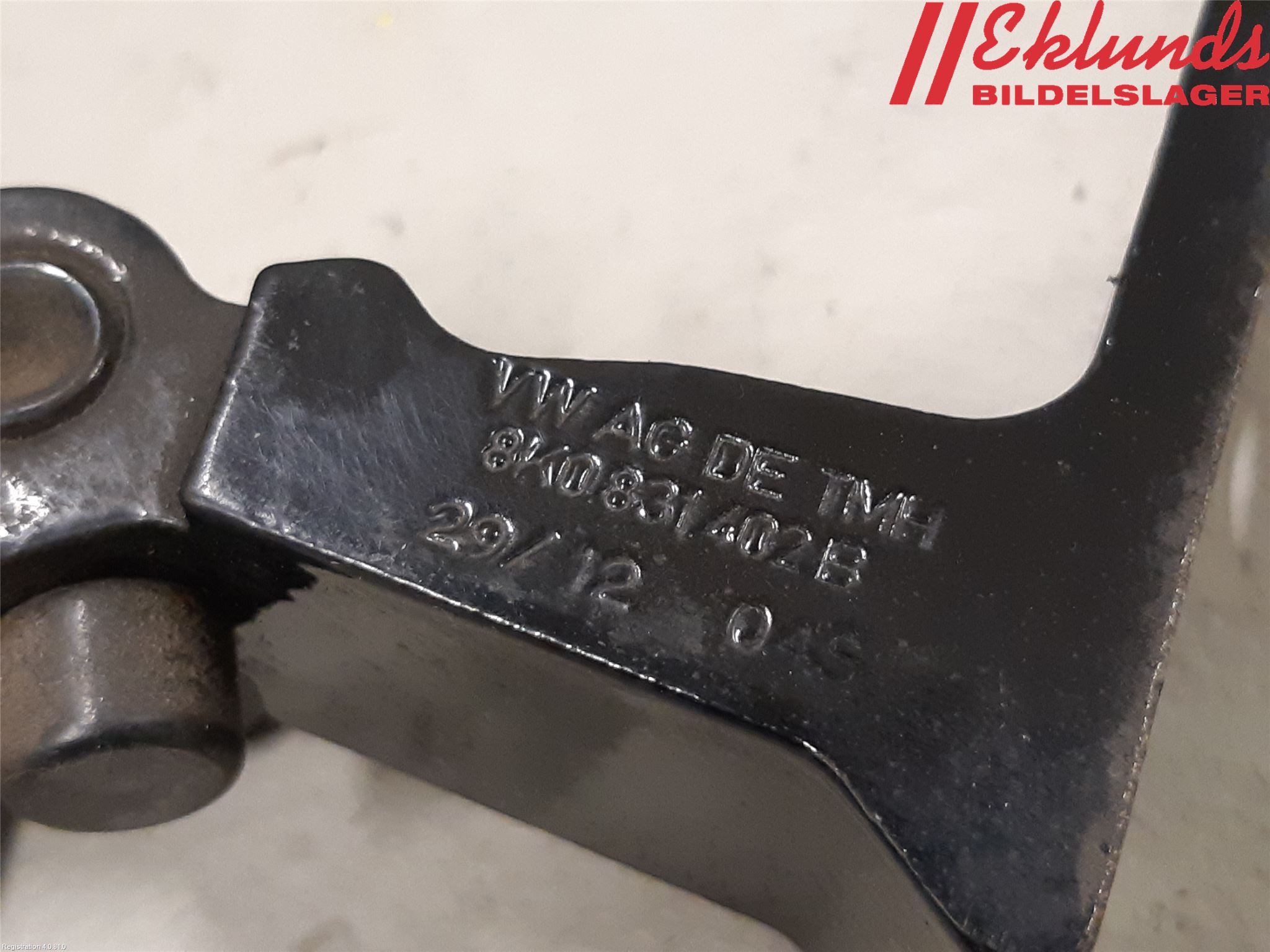 Audi A4 12-15 Dörrgångjärn