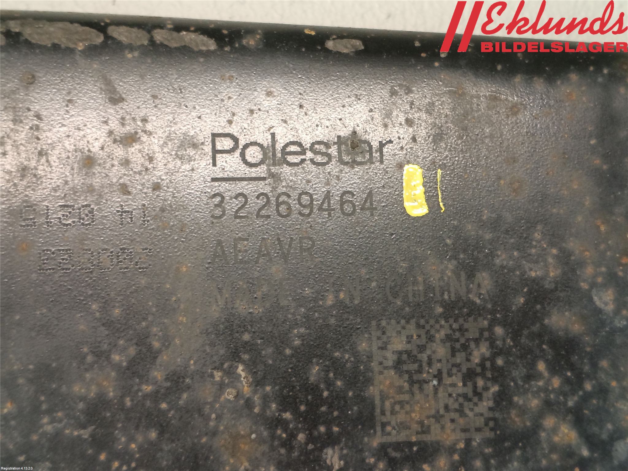 Polestar 2 20- Bärarm Fram Undre Vä