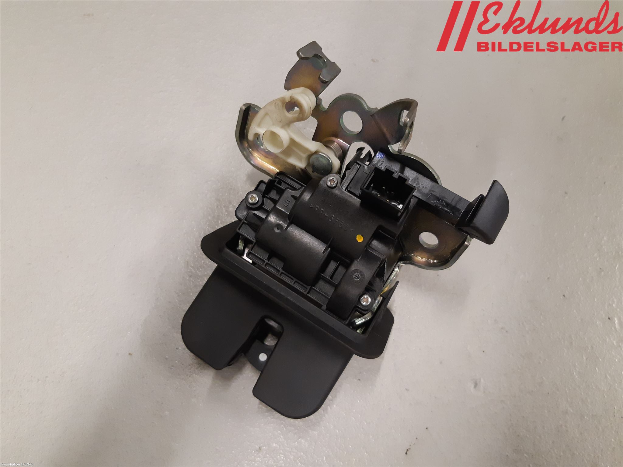 Audi A3/S3 8V 13-20 Låskista Baklucka