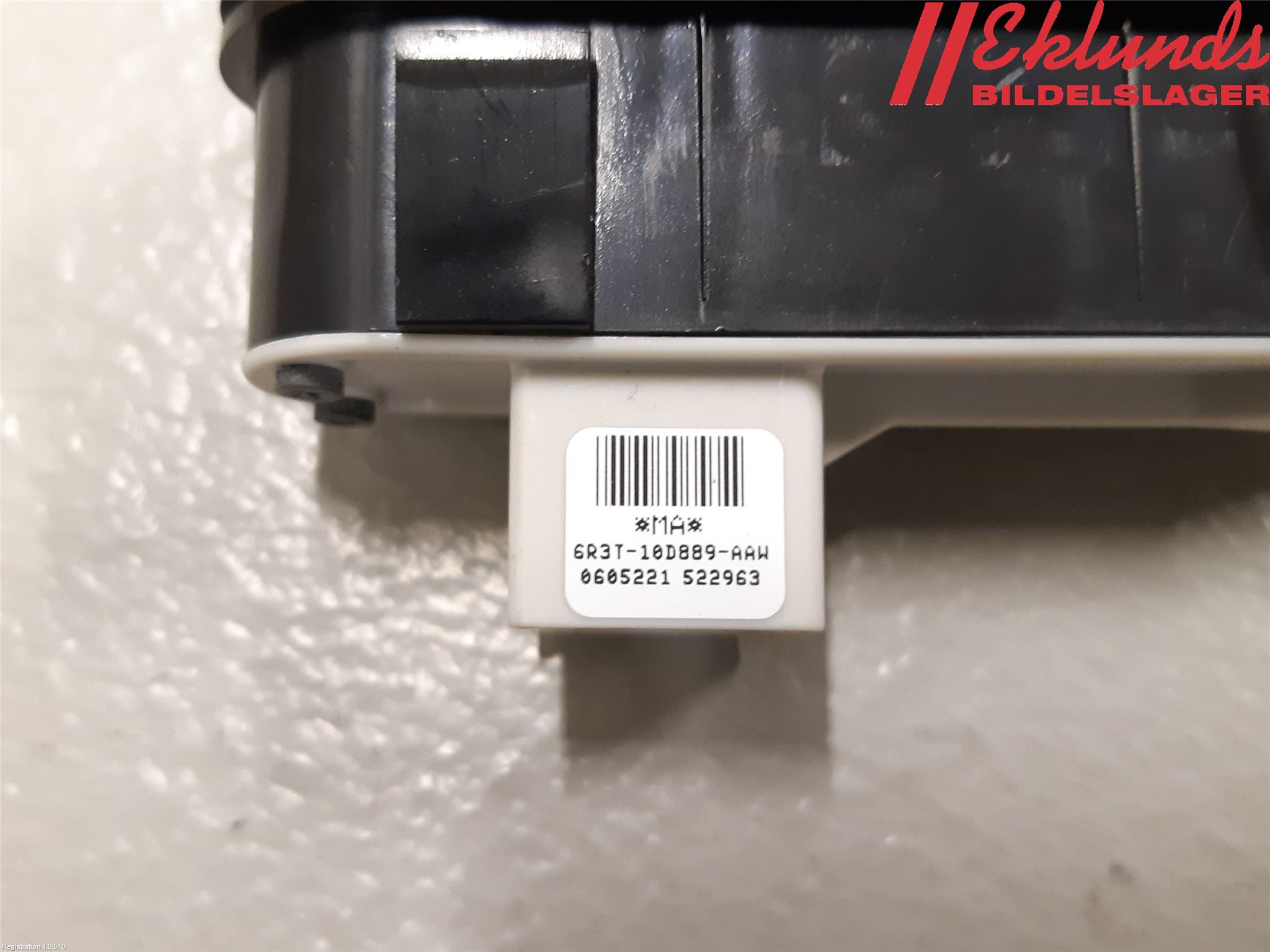 Ford MUSTANG V 05-14 Strömställare Övrigt