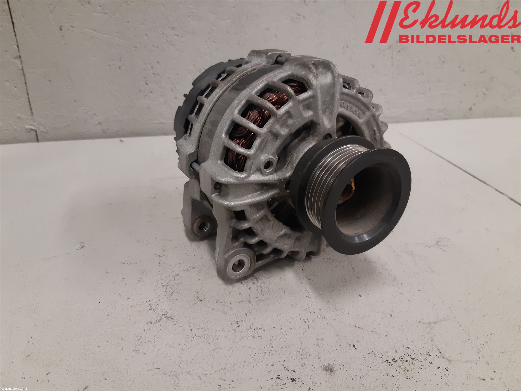 Volvo V40 12-19 Generator