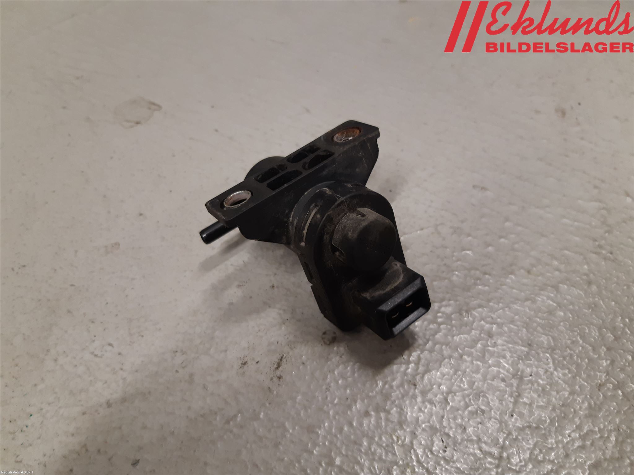 Renault TRAFIC/E-TECH 15- Vakuumventil