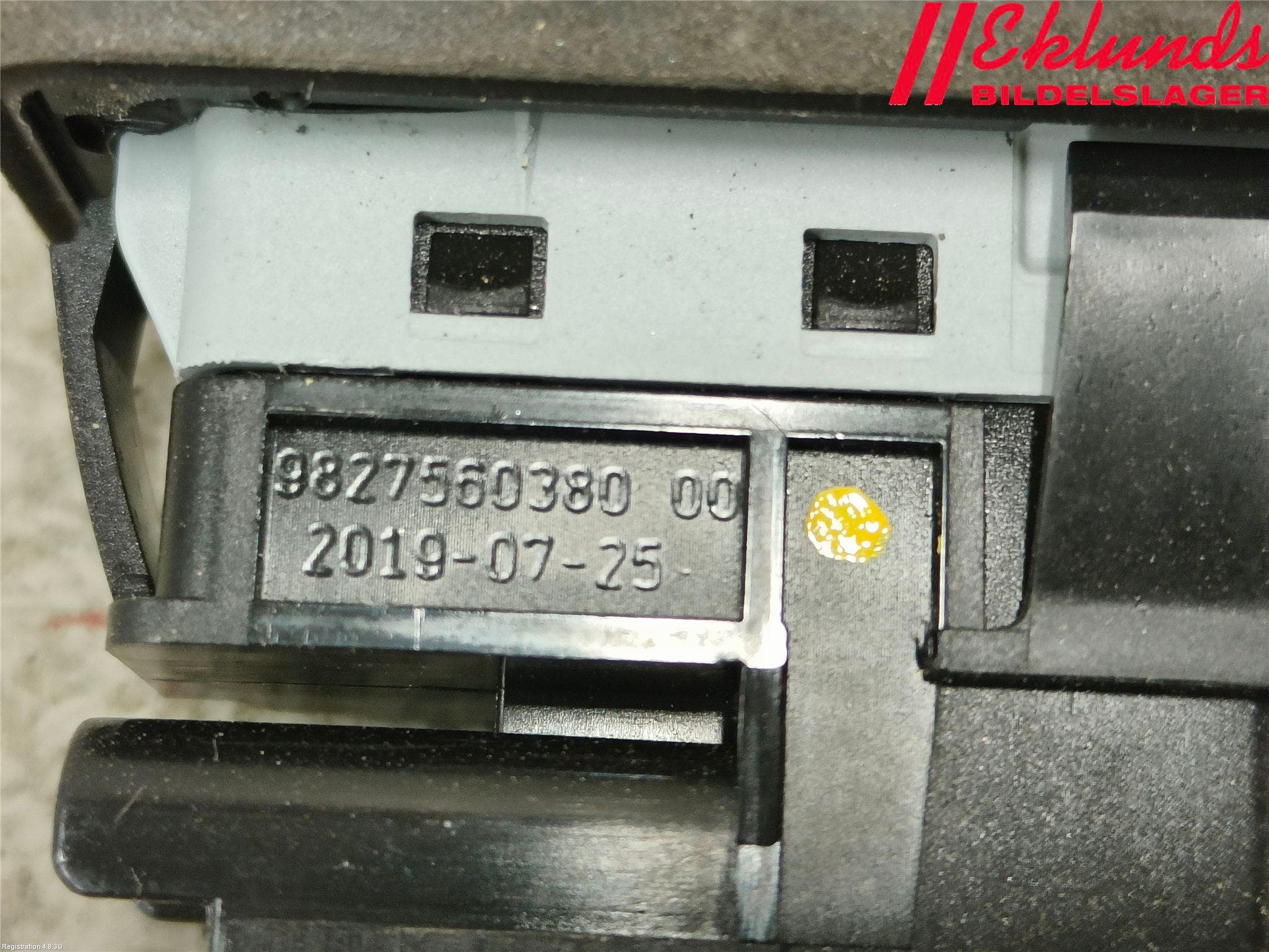 Peugeot 3008 17-24 Bakluckehandtag