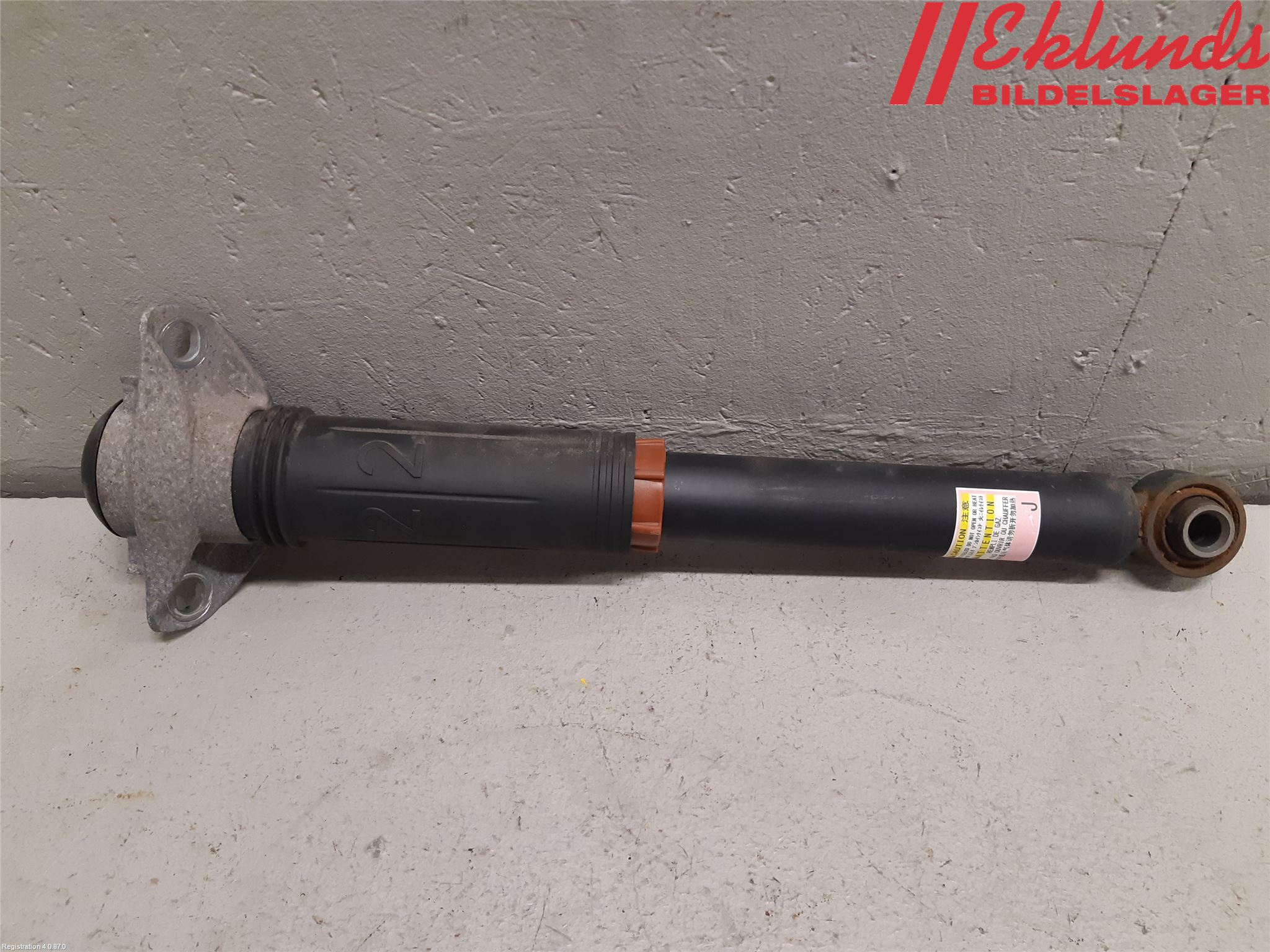 Lexus NX 340h/450h+ 21- Stötdämpare Bak