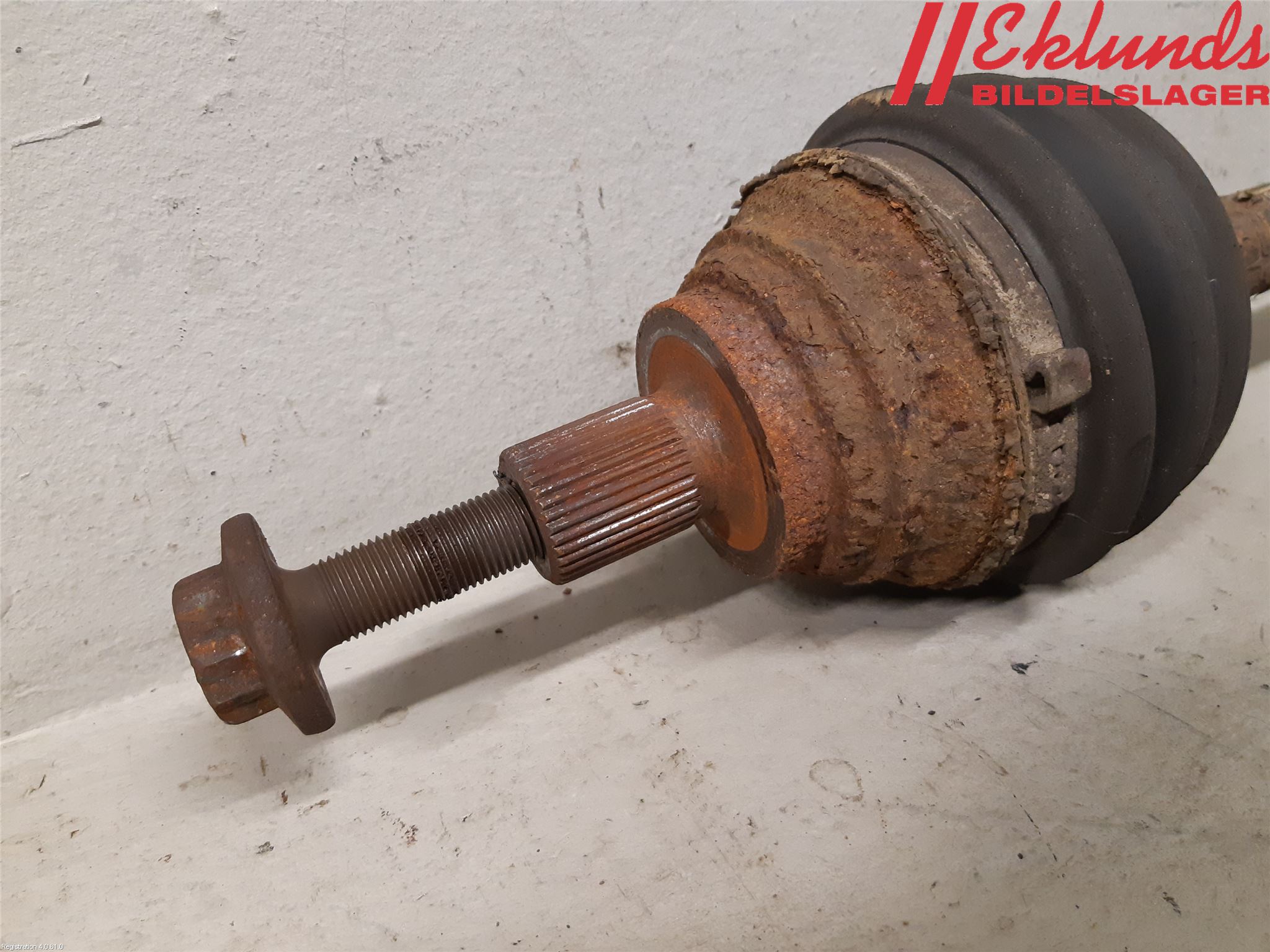 Volkswagen VW GOLF VI 09-13 Drivaxel Fram Vänster