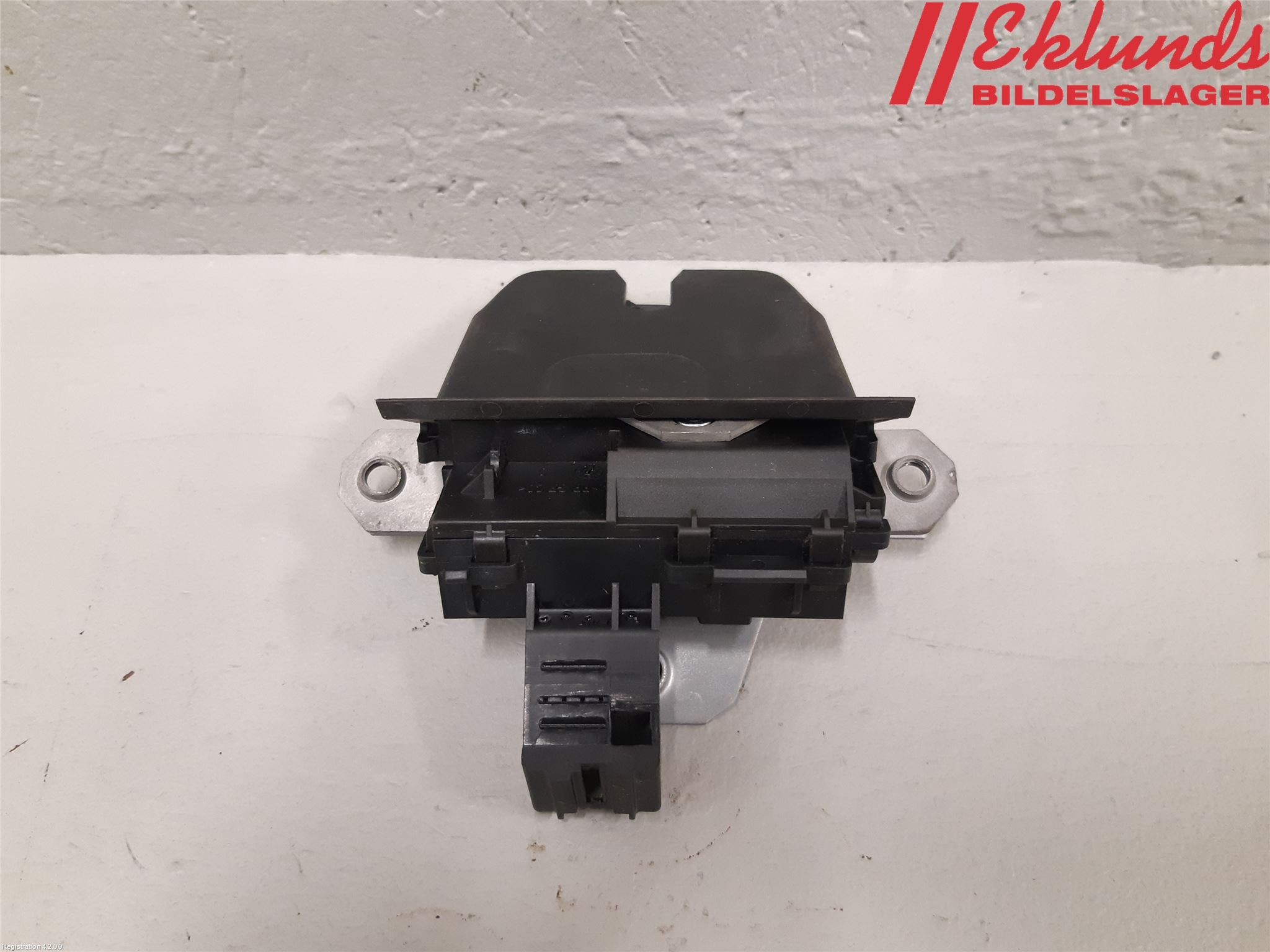 Ford FOCUS 15-18 Låskista Baklucka