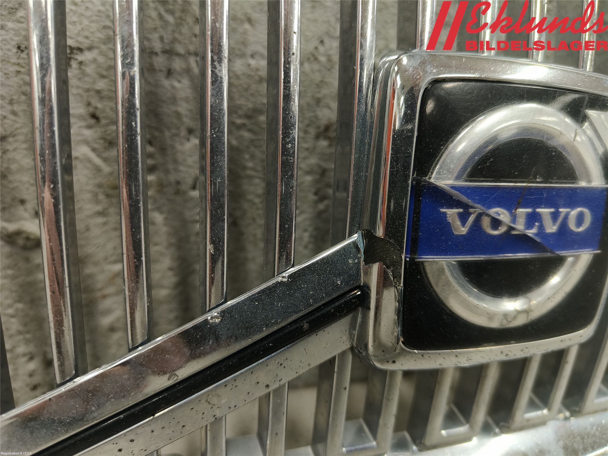 Volvo V70 05-08 Grill Komp