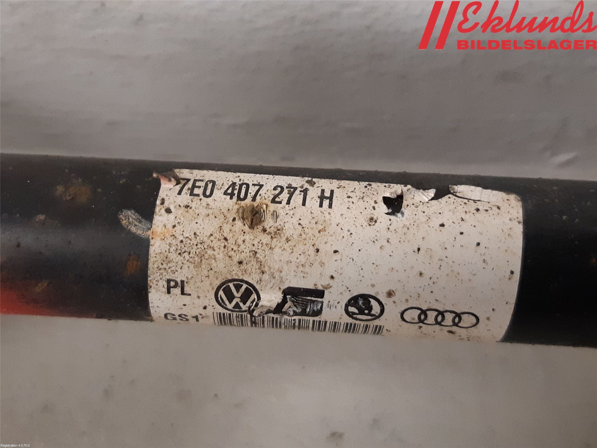 Volkswagen VW TRANSP/CARAVELLE (T5) 04-15 Drivaxel Fram Vänster