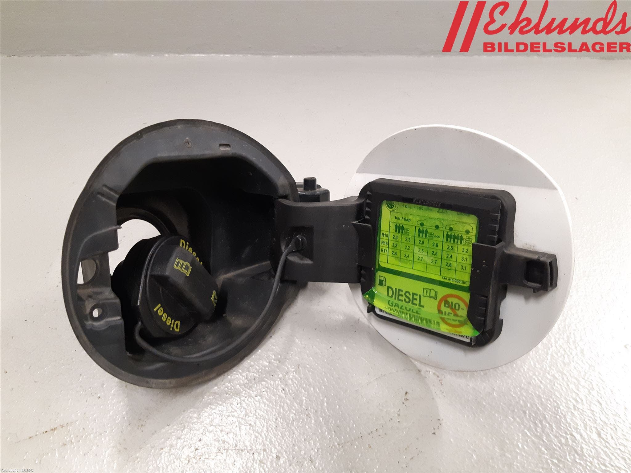 Skoda RAPID Tanklucka