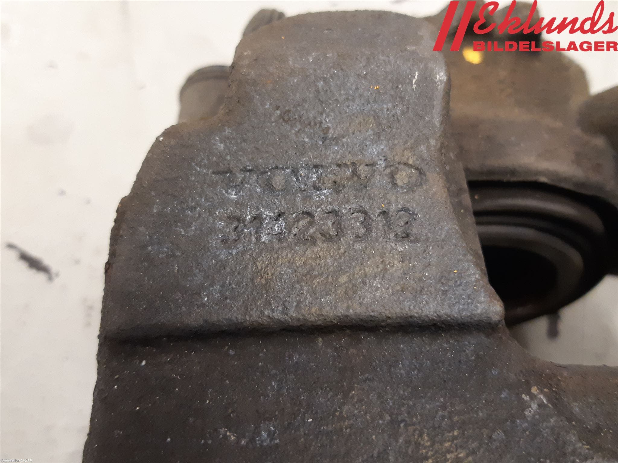 Volvo XC60 14-17 Bromsok Fram Höger