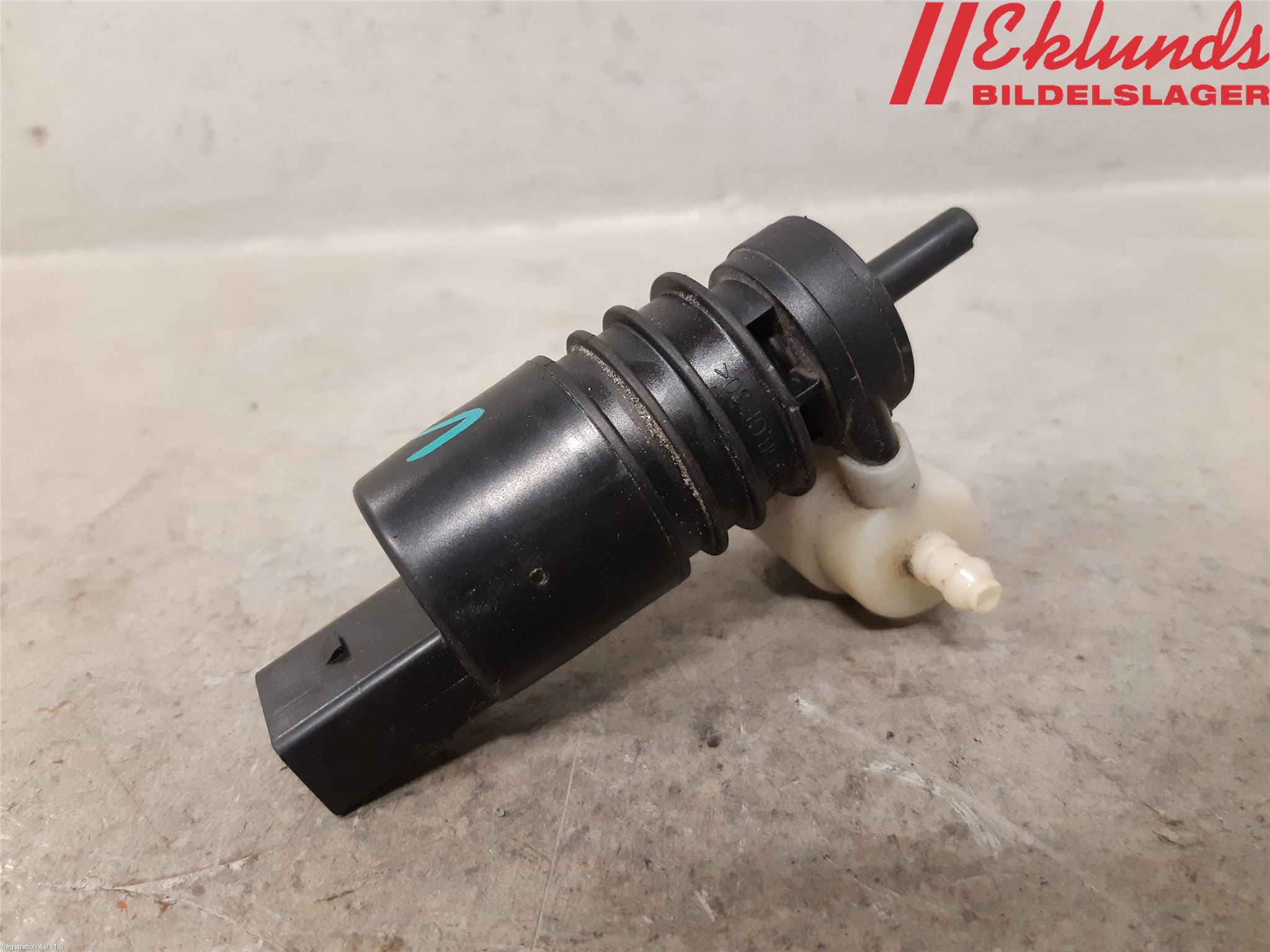 Volkswagen VW TOUAREG 7P 11-18 Spolarpump Vindruta