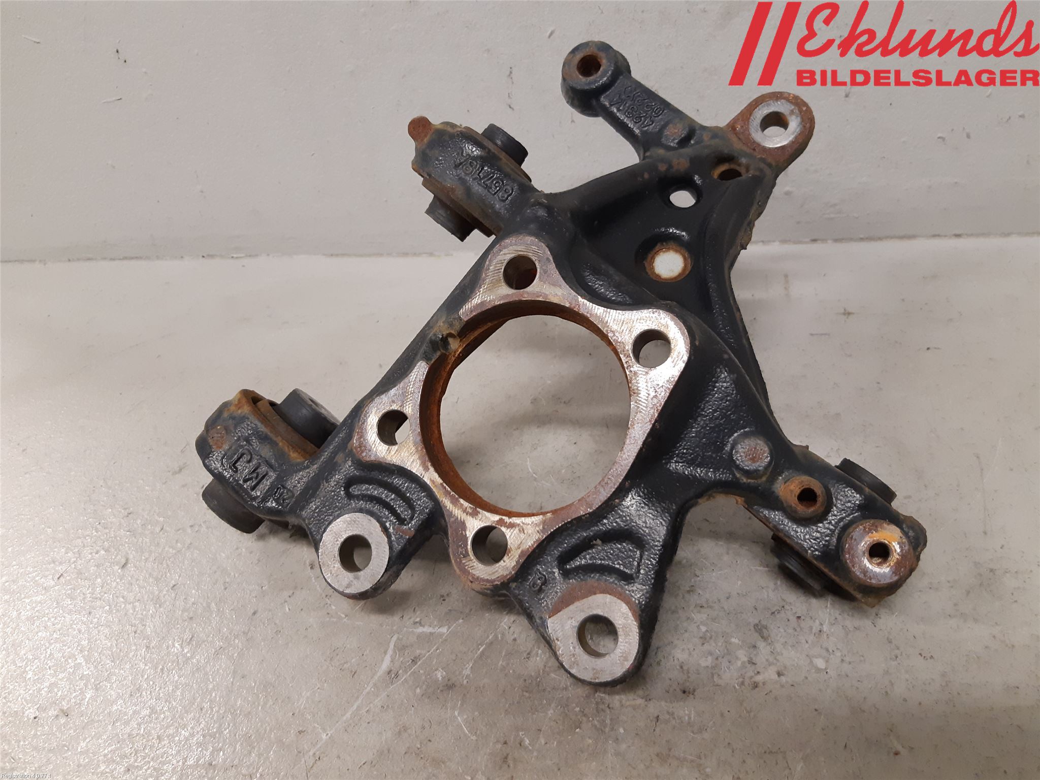 Toyota COROLLA 19- Hjullagerhus-Spindel Vä B