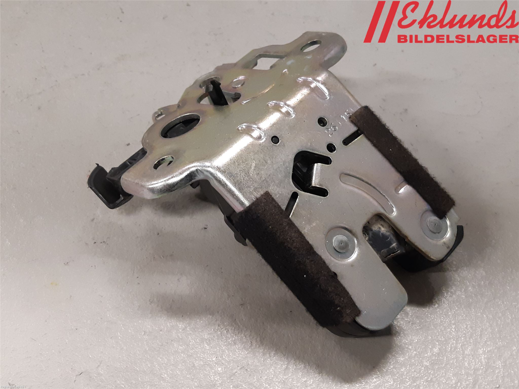 Audi A6/S6 4G 11-18 Låskista Baklucka