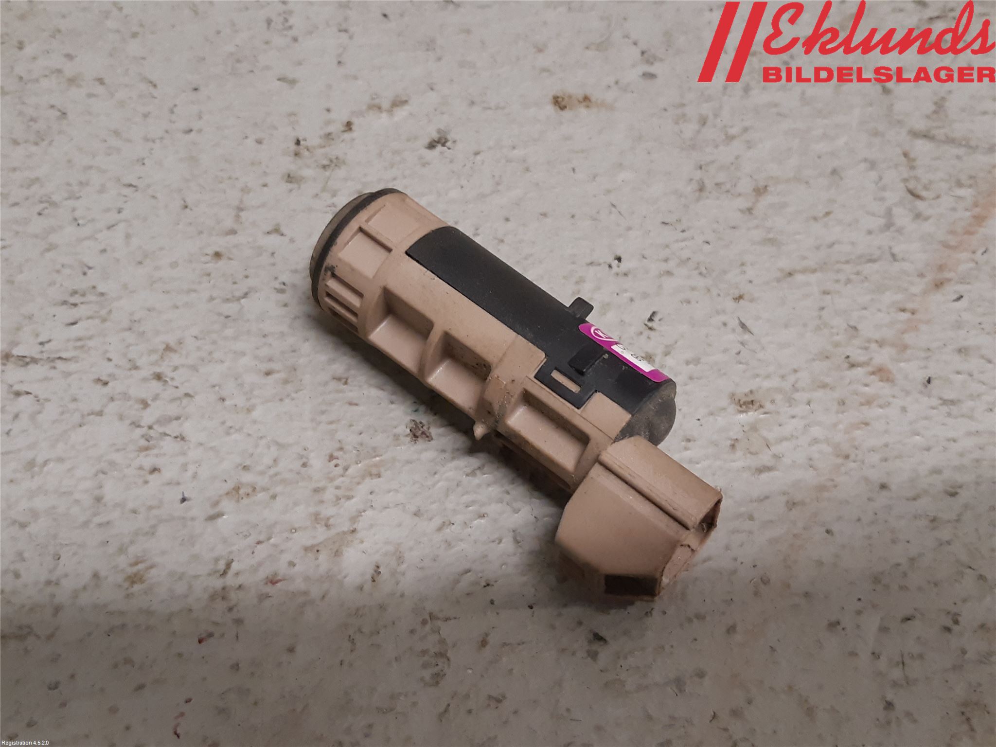 Kia CEED 06-12 Parkeringshjälp Backsensor