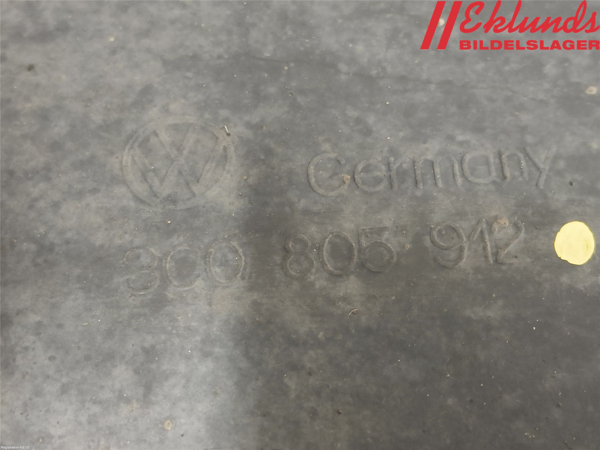 Volkswagen VW PASSAT 05-11 Skärm Inner