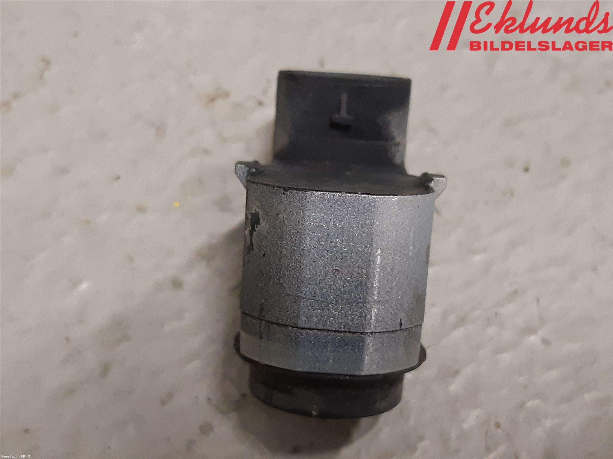 BMW 5 F10/F11/F18 09-17 Parkeringshjälp Frontsensor