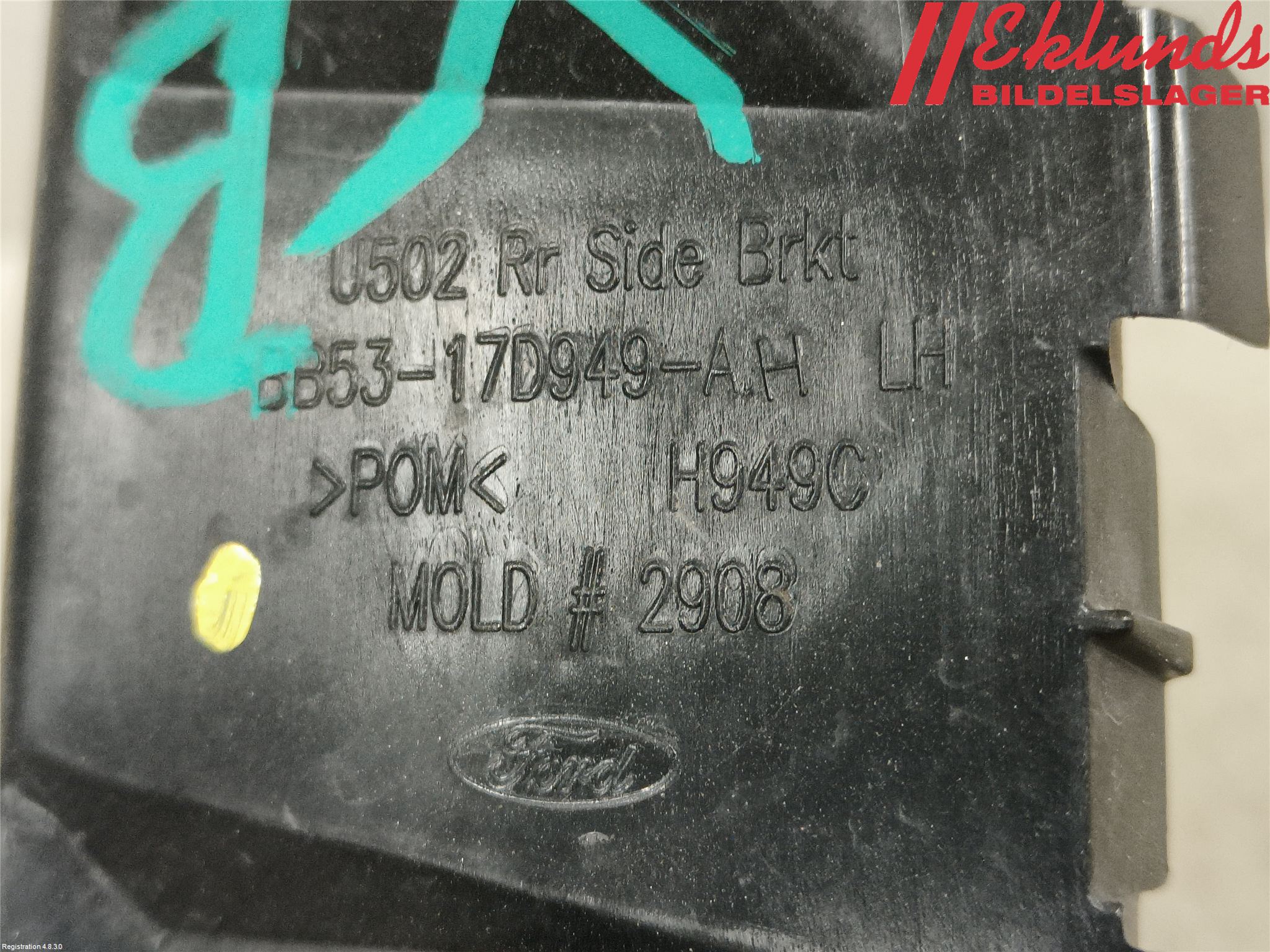 Ford EXPLORER 93-23 Stötfångarfäste Bak Vä