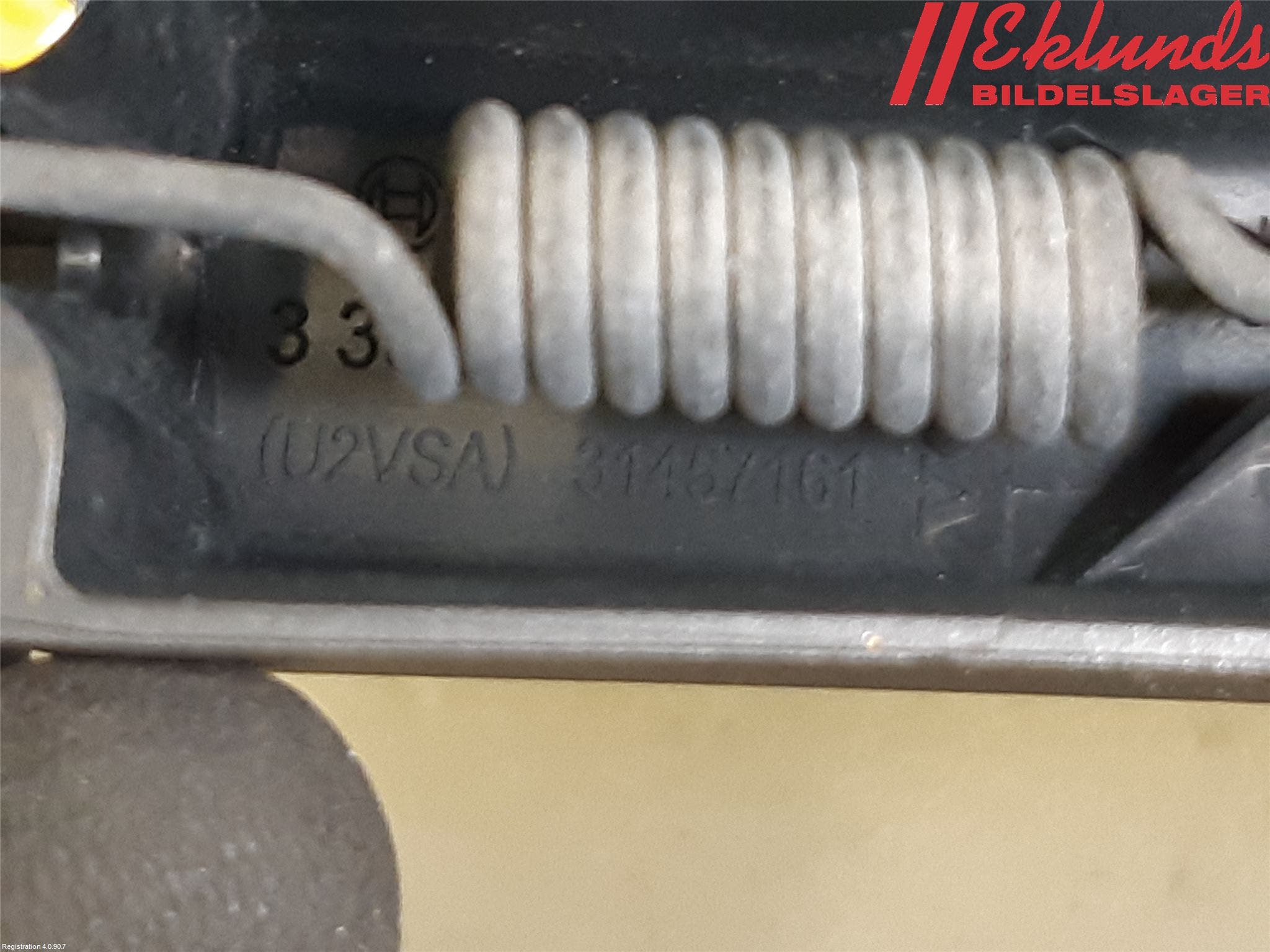 Volvo V60 CROSS COUNTRY 16-18 Torkararm-Bakruta