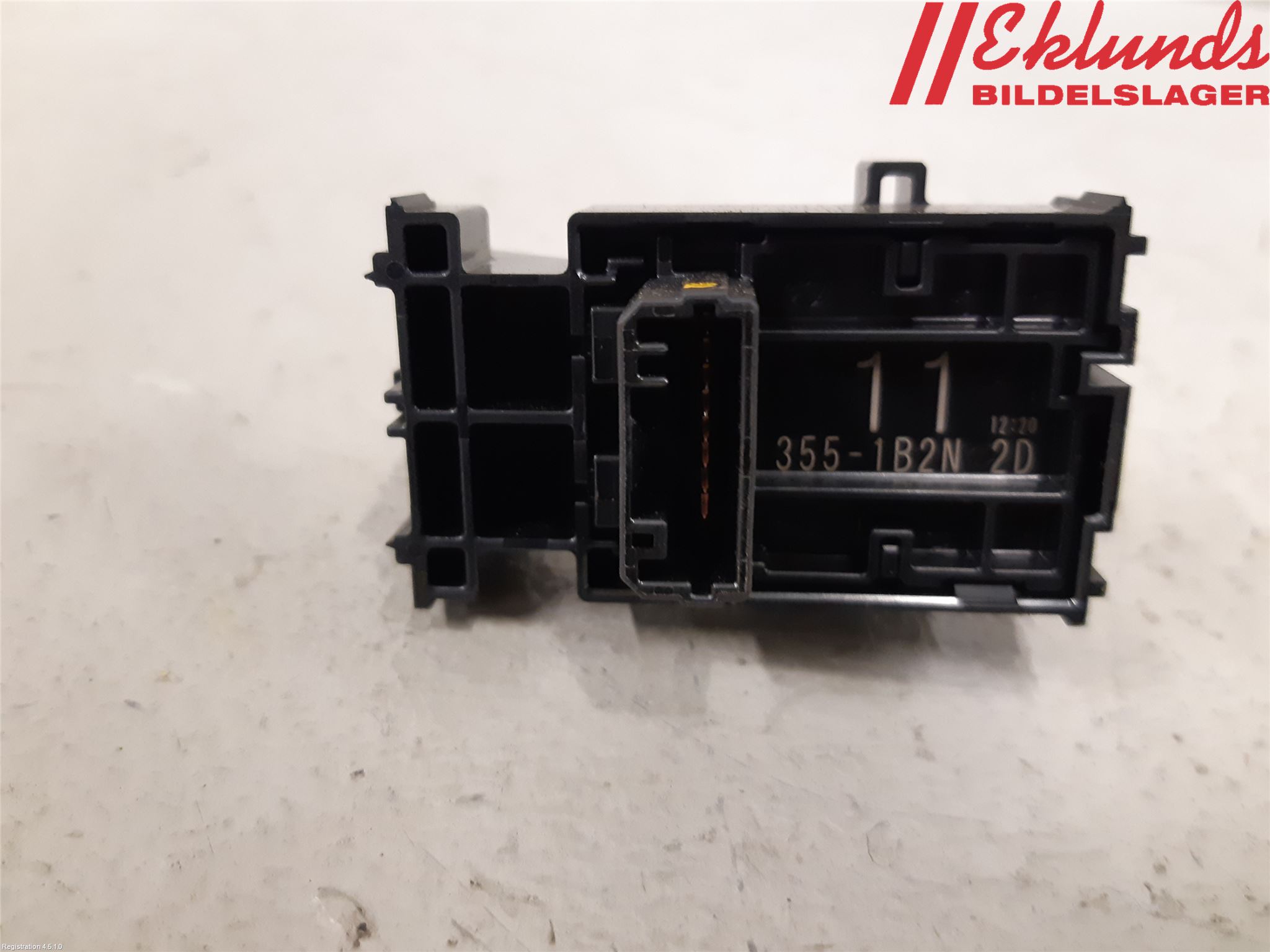 Toyota COROLLA 19- Strömställare Elhiss