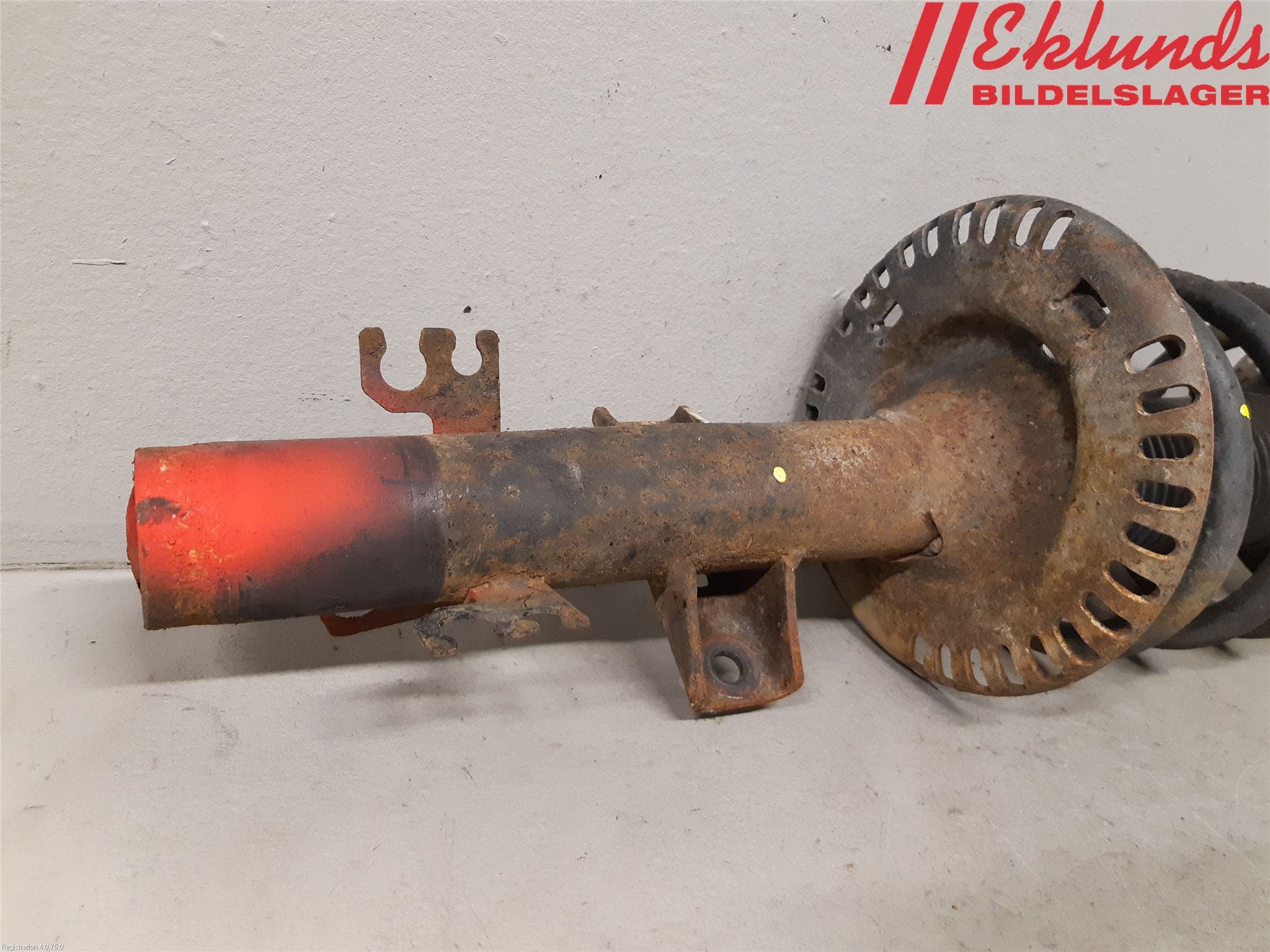 Volkswagen VW TRANSP/CARAVELLE (T5) 04-15 Fjäderben Fram Vänster