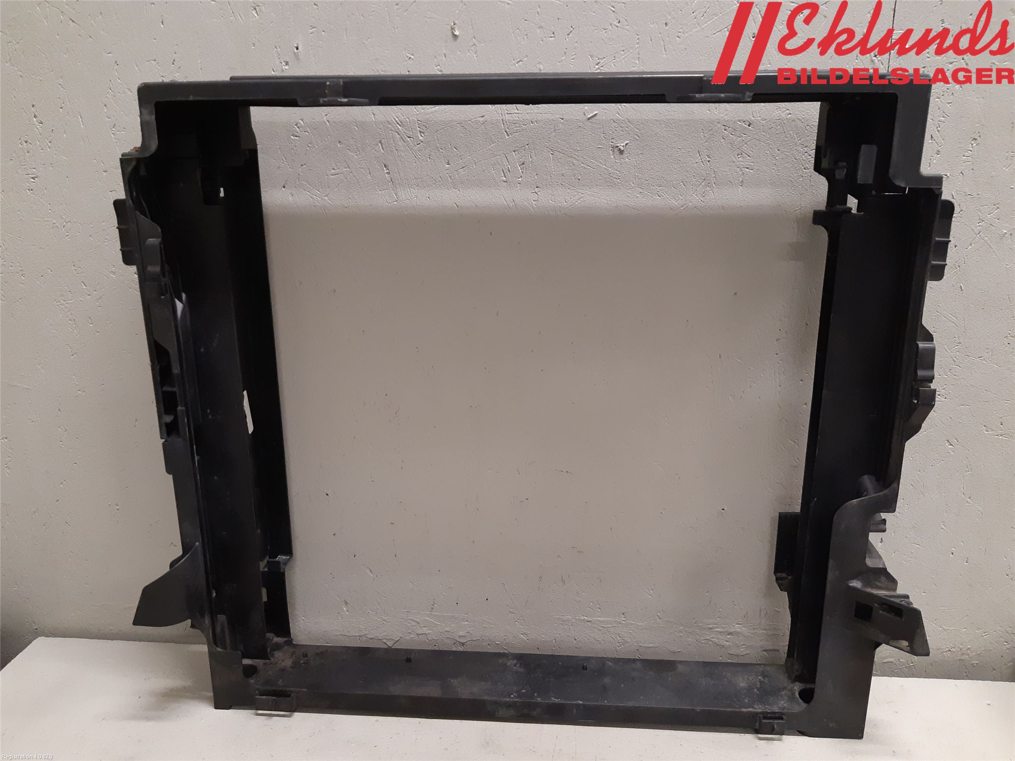 BMW X6 F16 14-19 Kylarfäste-Ram-Balk