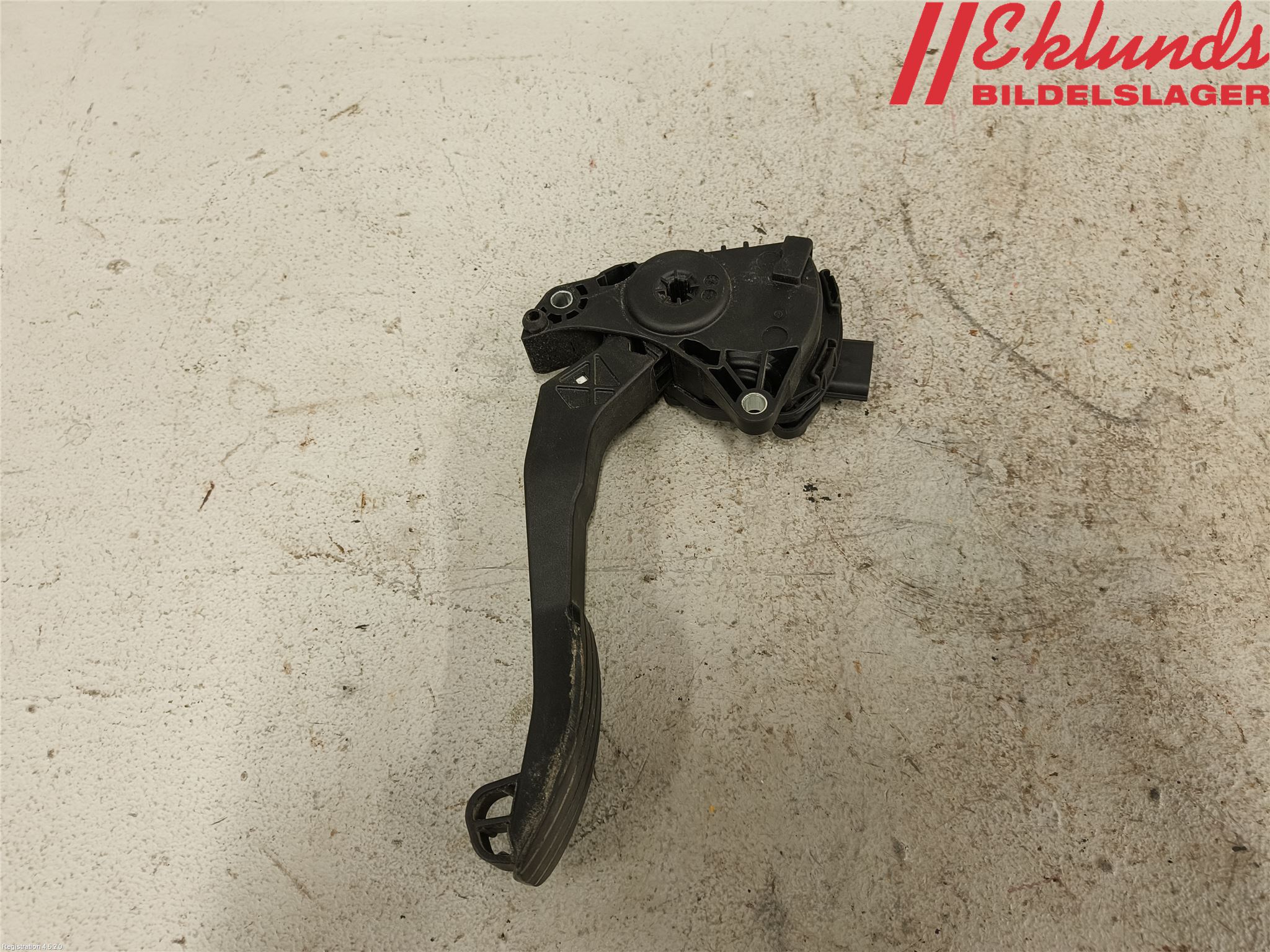 Nissan NV400 12-24 Gaspedal