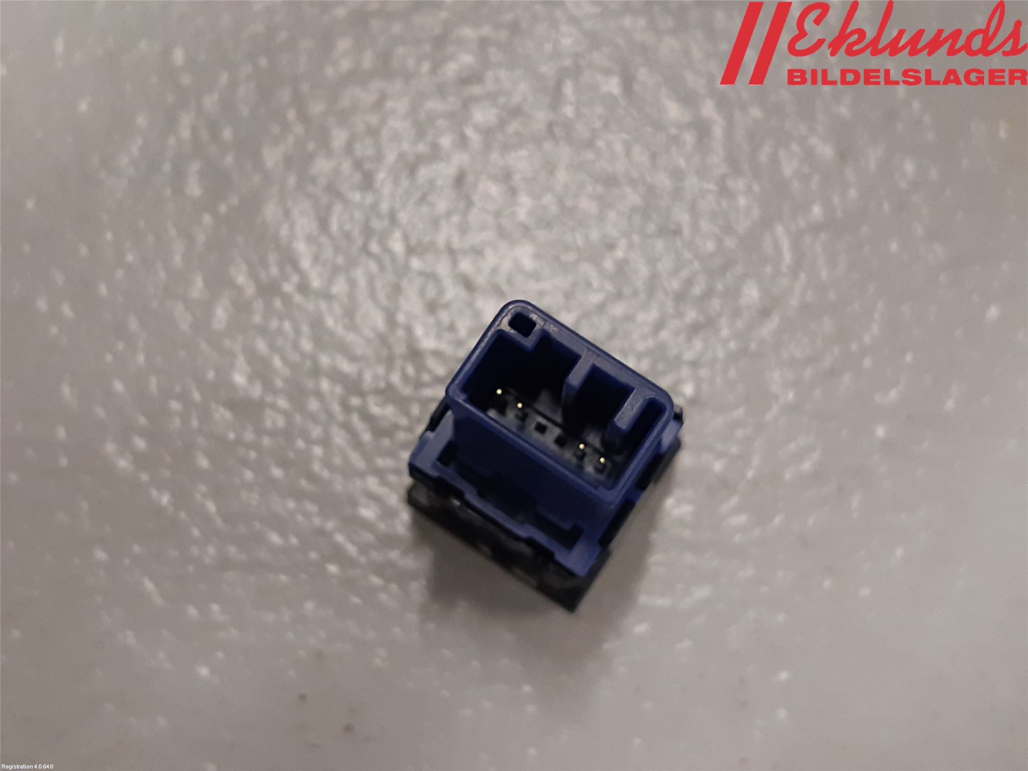 Toyota RAV4 19- Strömställare Övrigt