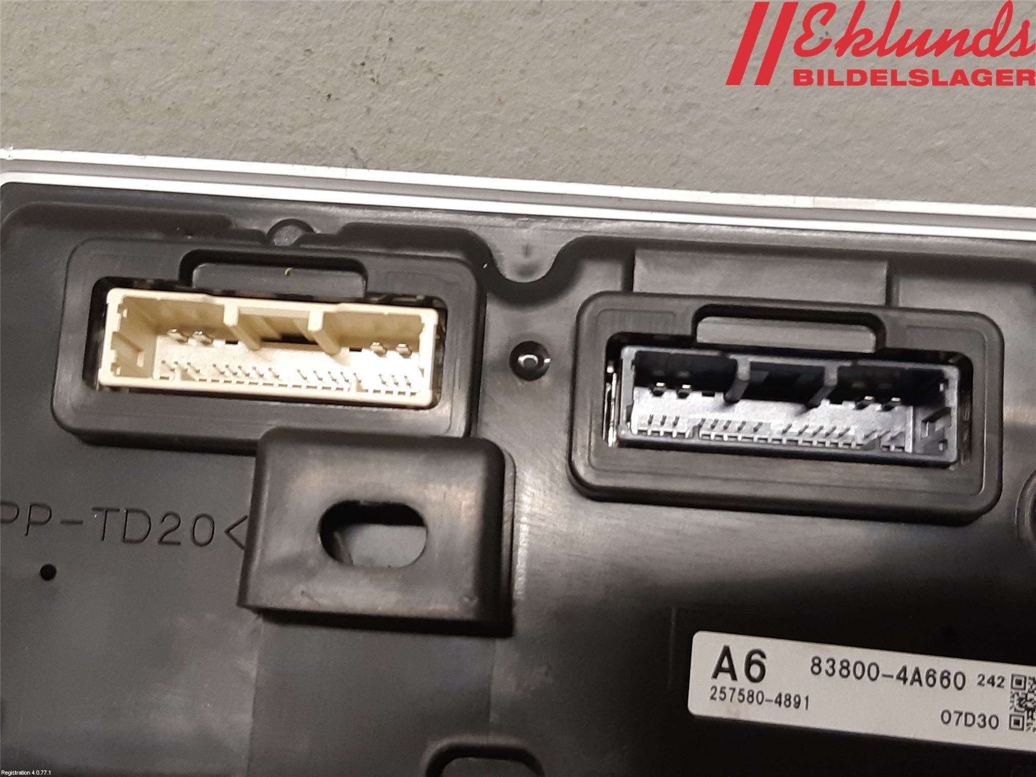 Toyota RAV4 19- Instrument Komb