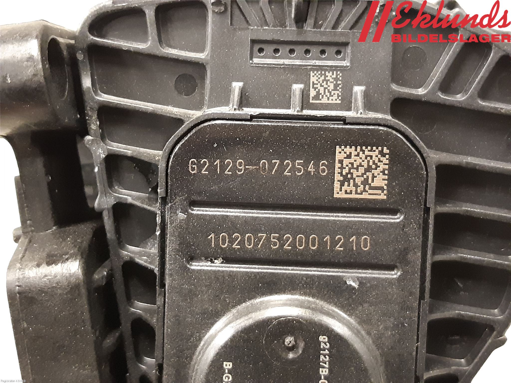 Tesla MODEL Y 21- Gaspedal