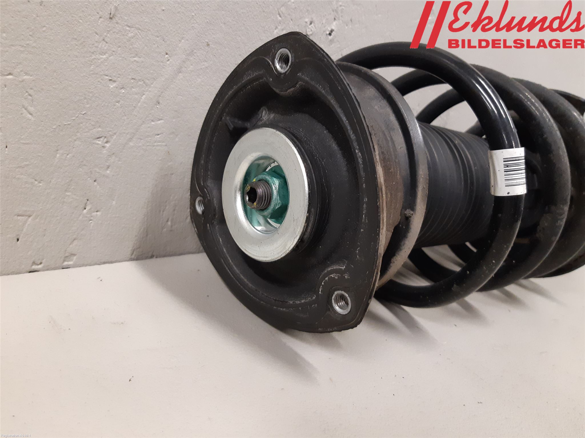 Skoda KODIAQ 17-24 Fjäderben Fram Vänster