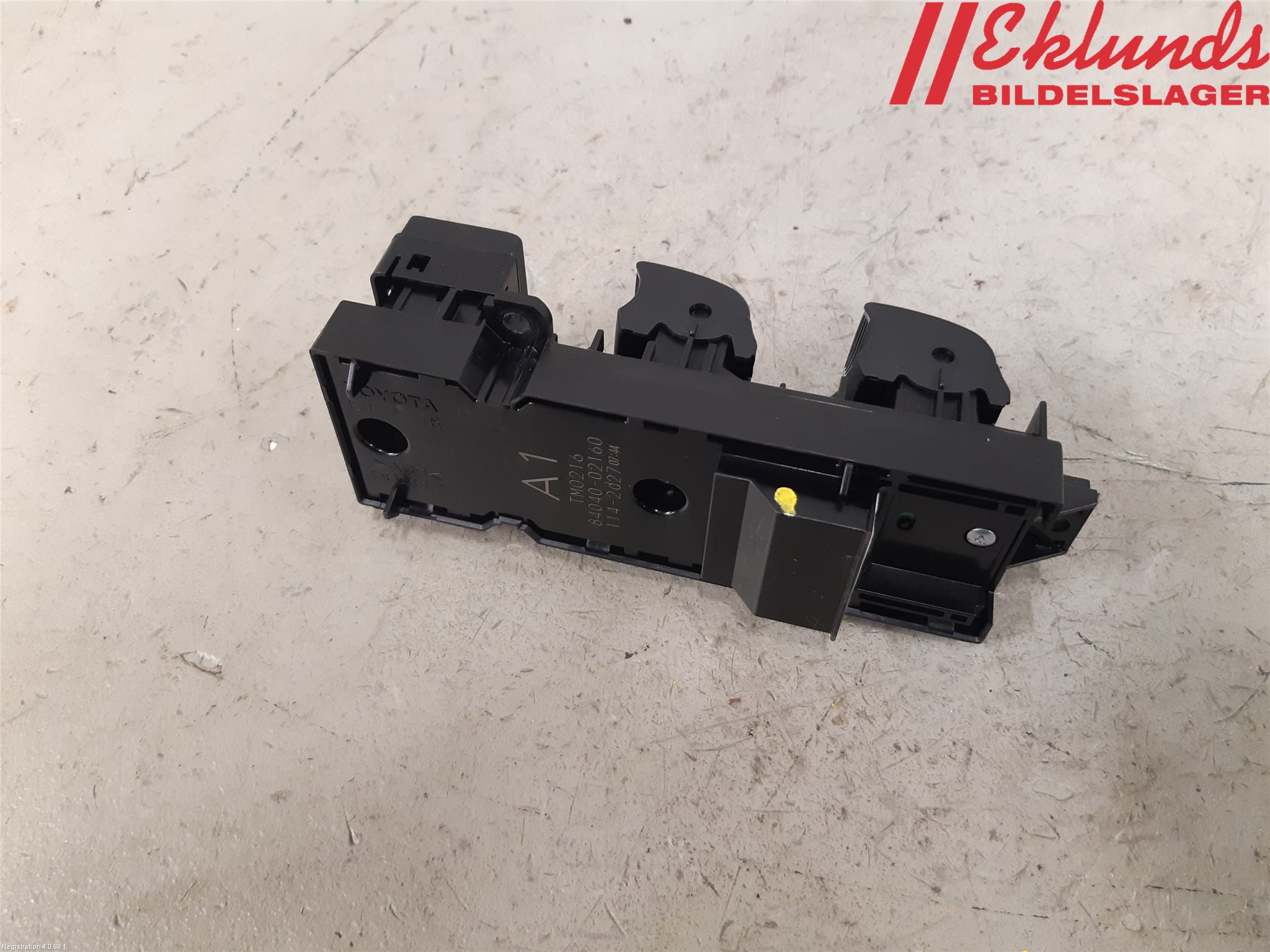 Toyota COROLLA 19- Strömställare Elhiss