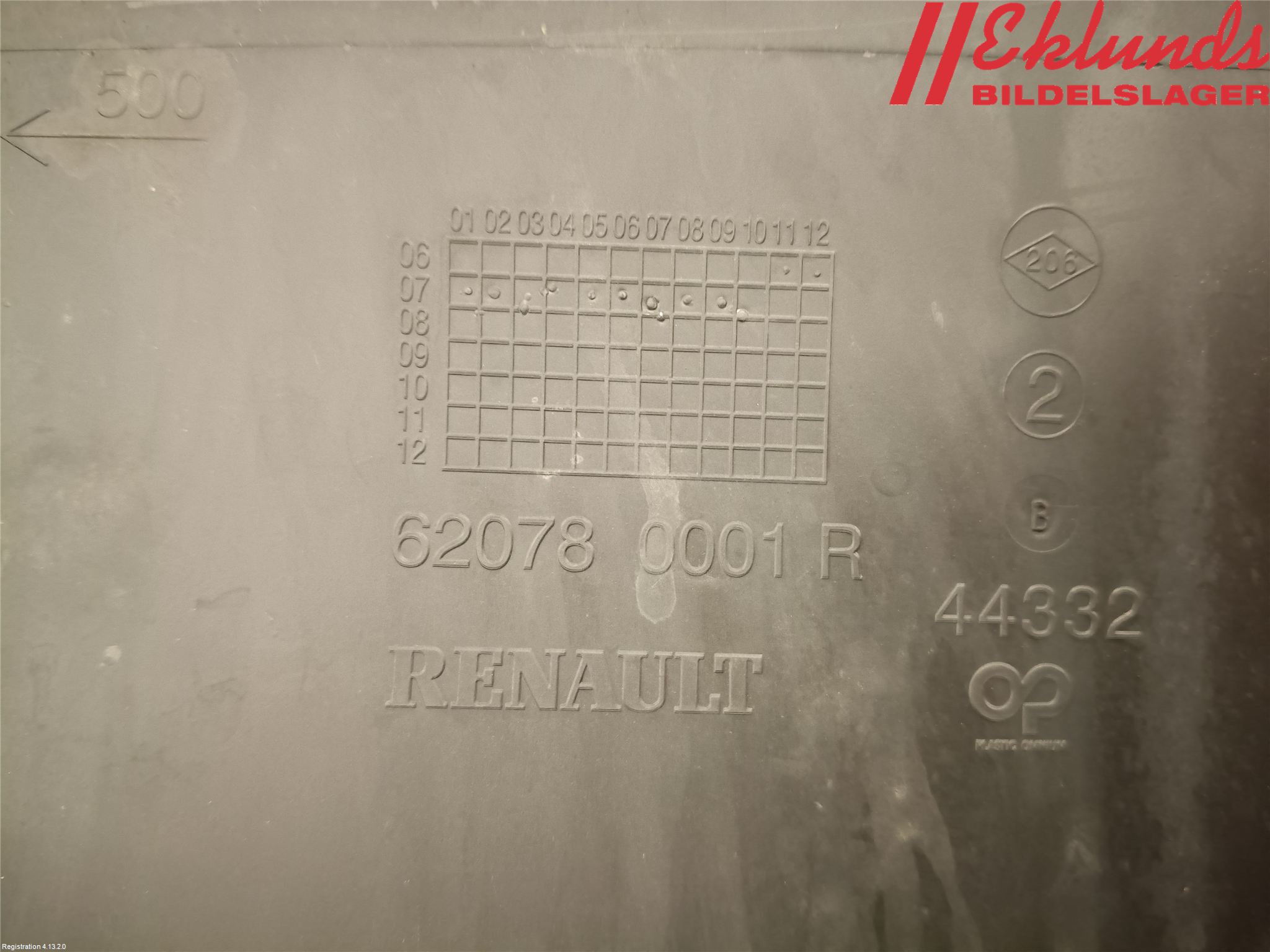Renault LAGUNA III 08-10 Täckplast Front