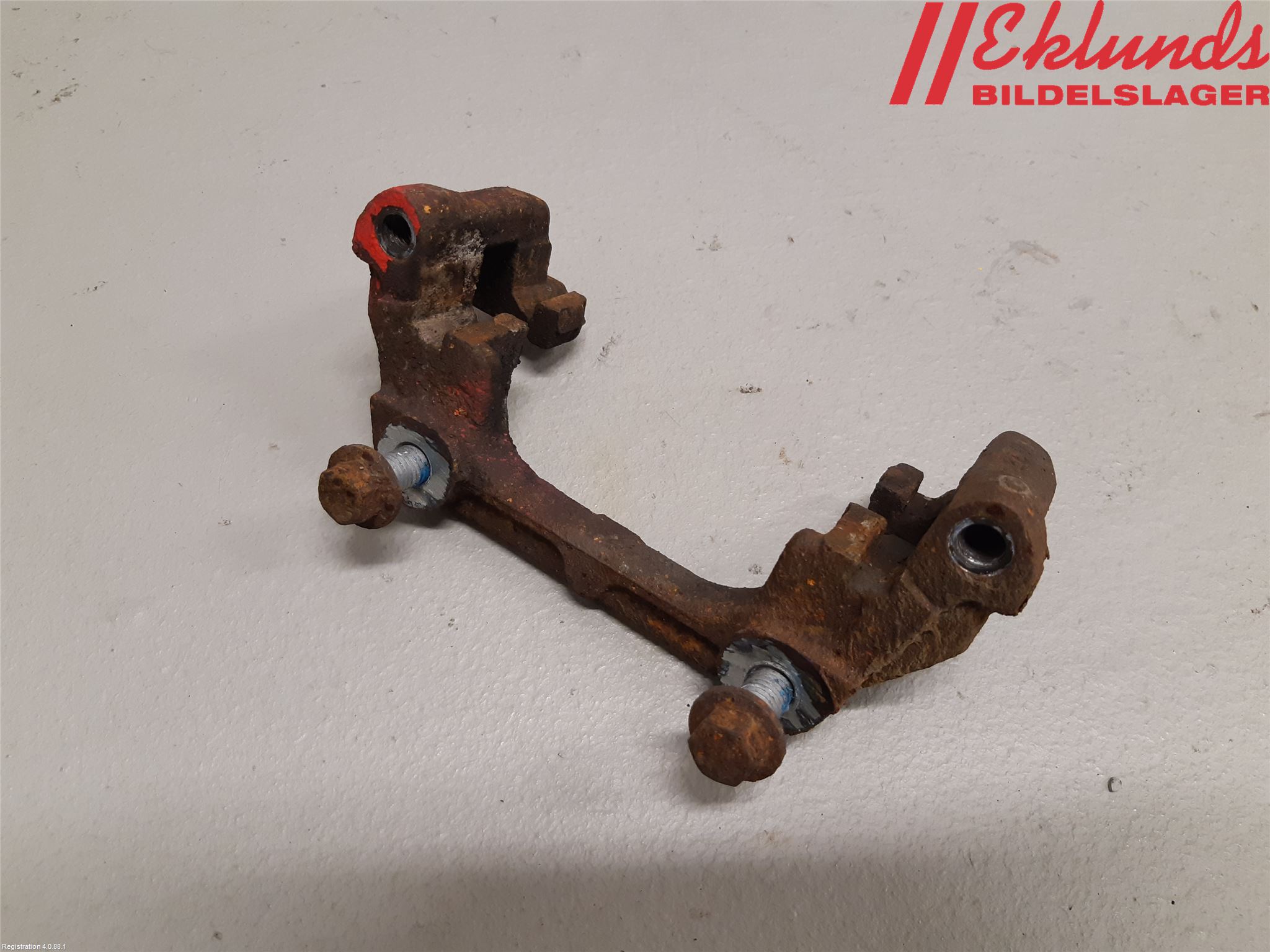 Volvo V40 12-19 Bromsokshållare