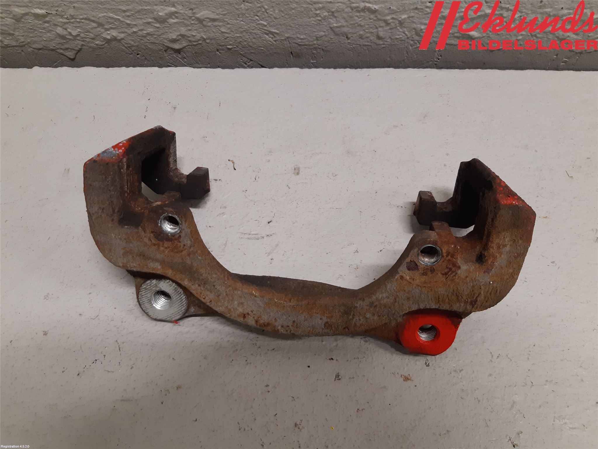 Peugeot RCZ Bromsokshållare